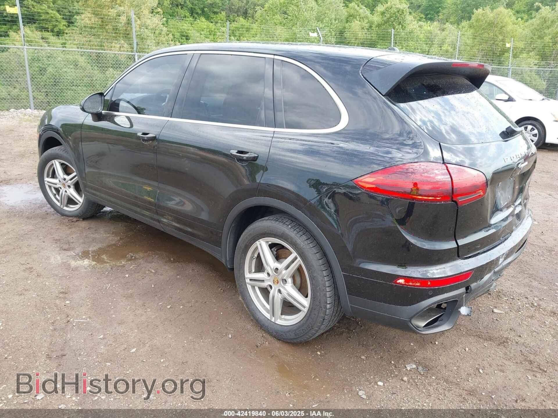 2016 PORSCHE CAYENNE - VIN: WP1AA2A29GLA03757 - Фото 3