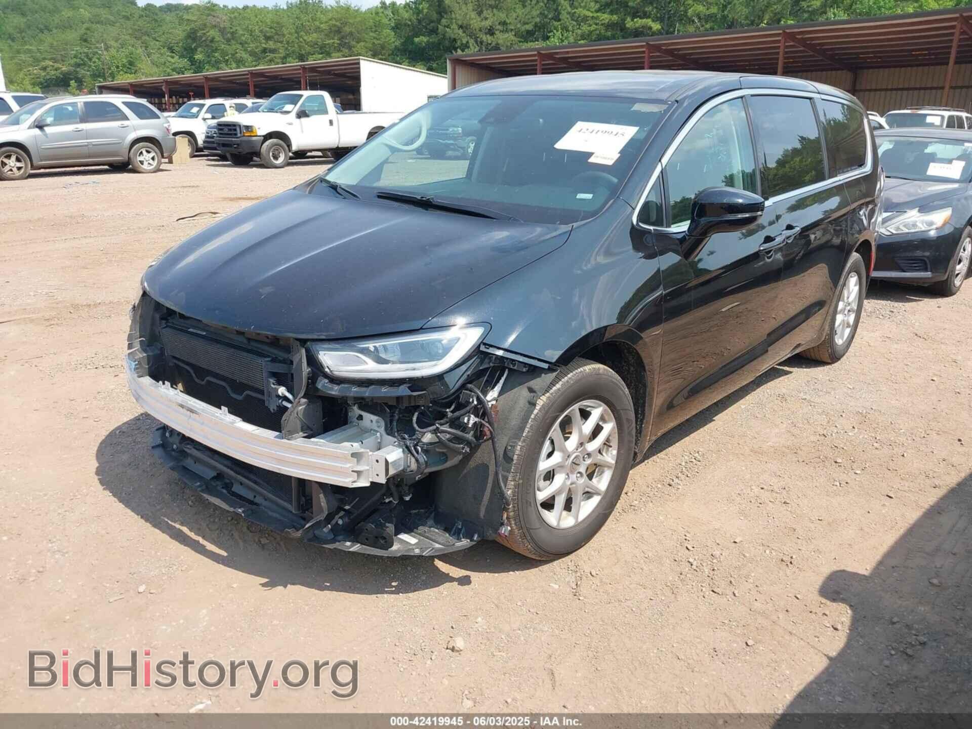 2024 CHRYSLER PACIFICA - VIN: 2C4RC1BG4RR136438 - Фото 2
