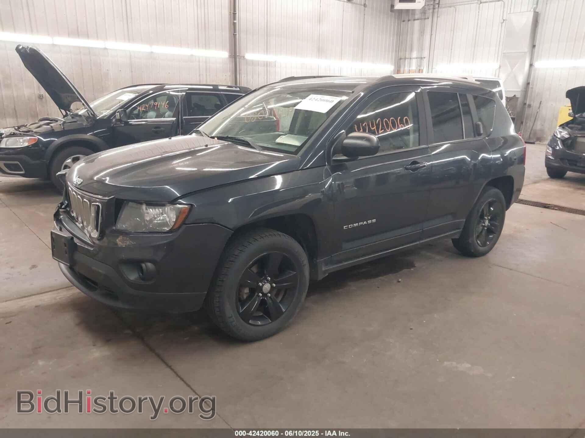 2016 JEEP COMPASS - VIN: 1C4NJDBB9GD509600 - Фото 2