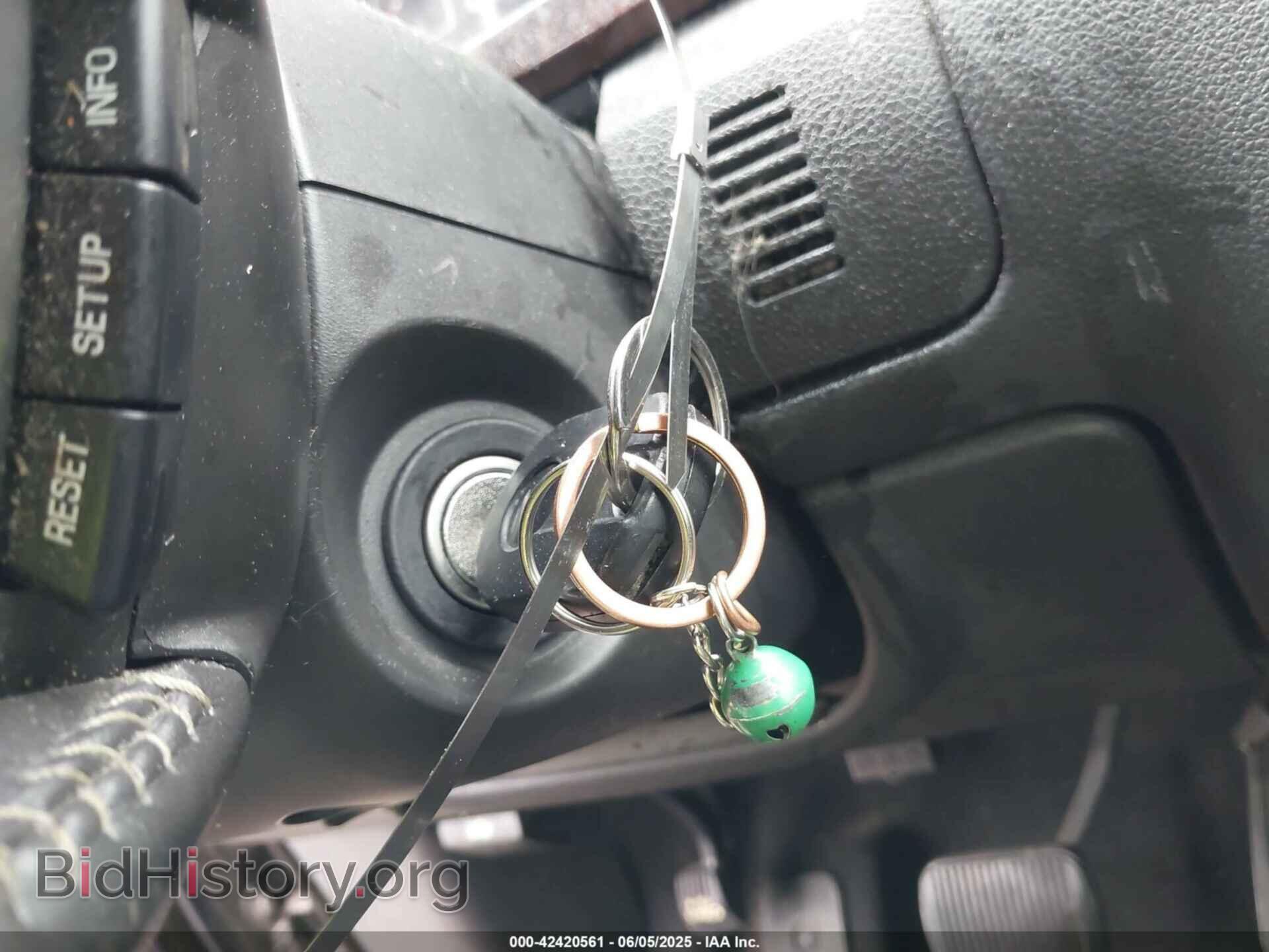 2009 FORD TAURUS - VIN: 1FAHP28W39G110523 - Фото 11