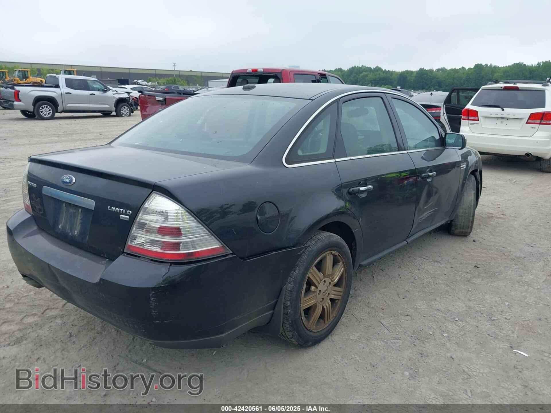 2009 FORD TAURUS - VIN: 1FAHP28W39G110523 - Фото 4