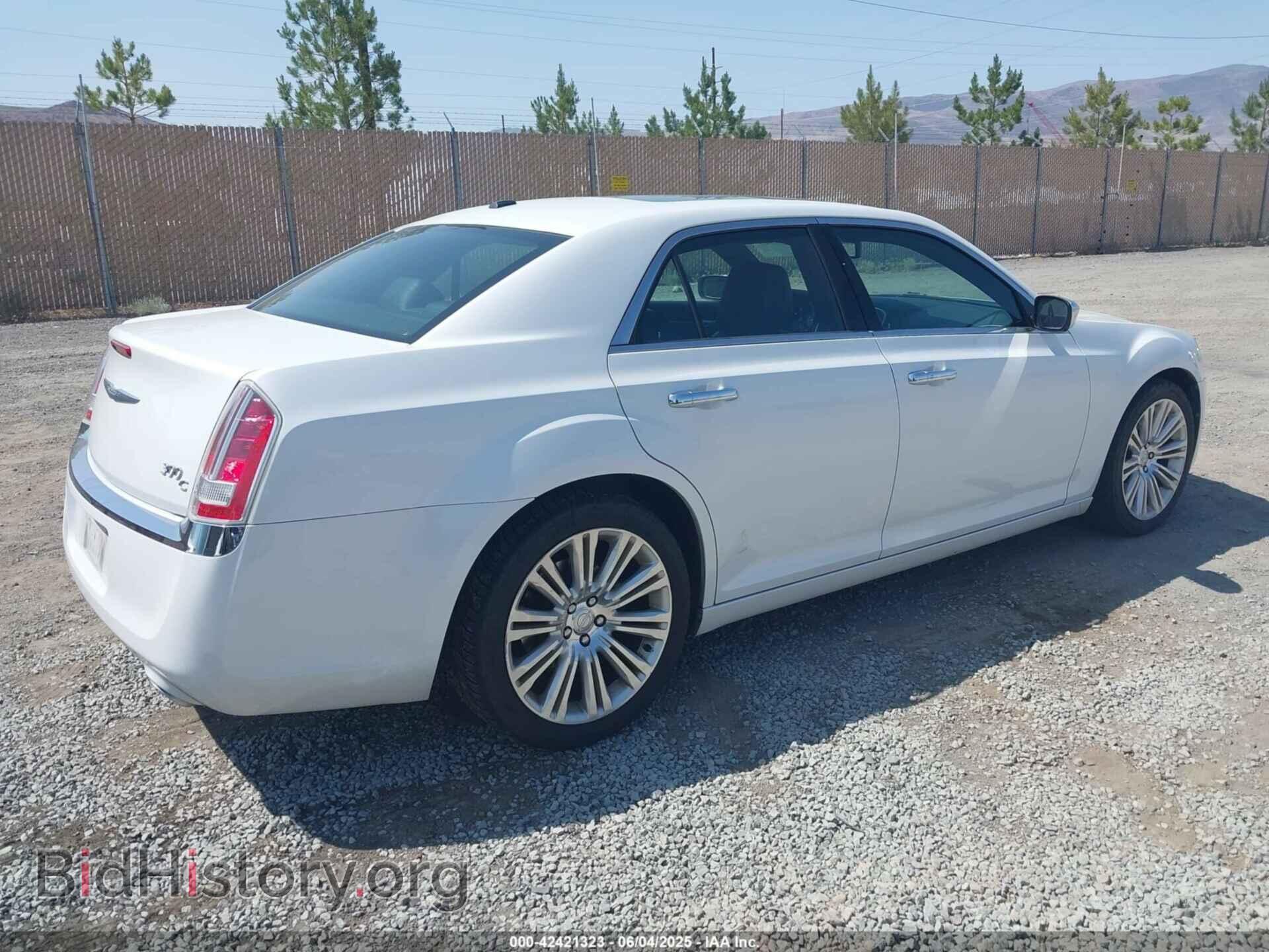2013 CHRYSLER 300C - VIN: 2C3CCAET1DH507346 - Фото 4