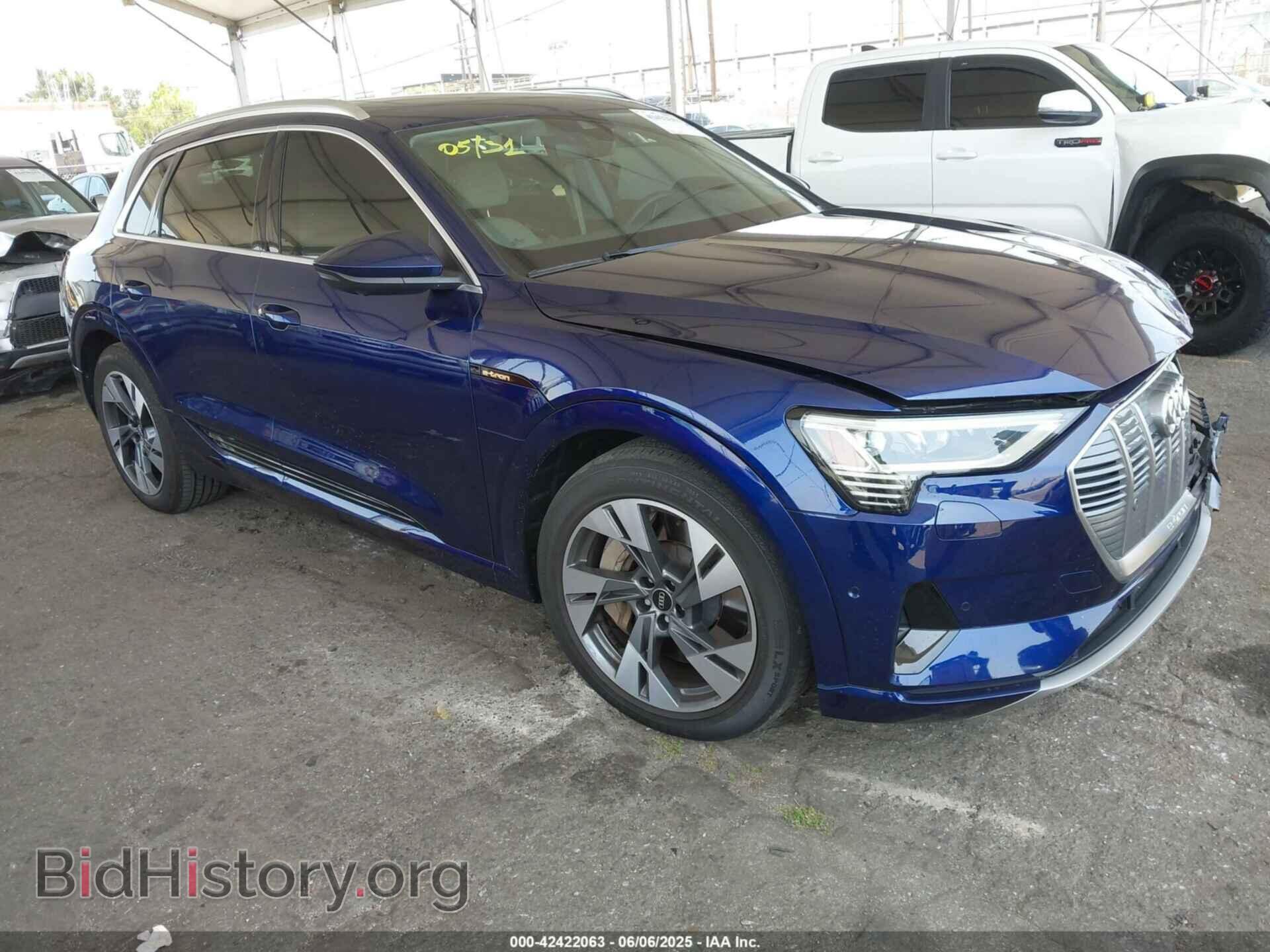 Фотография WA1LAAGE4MB038563 - AUDI E-TRON 2021