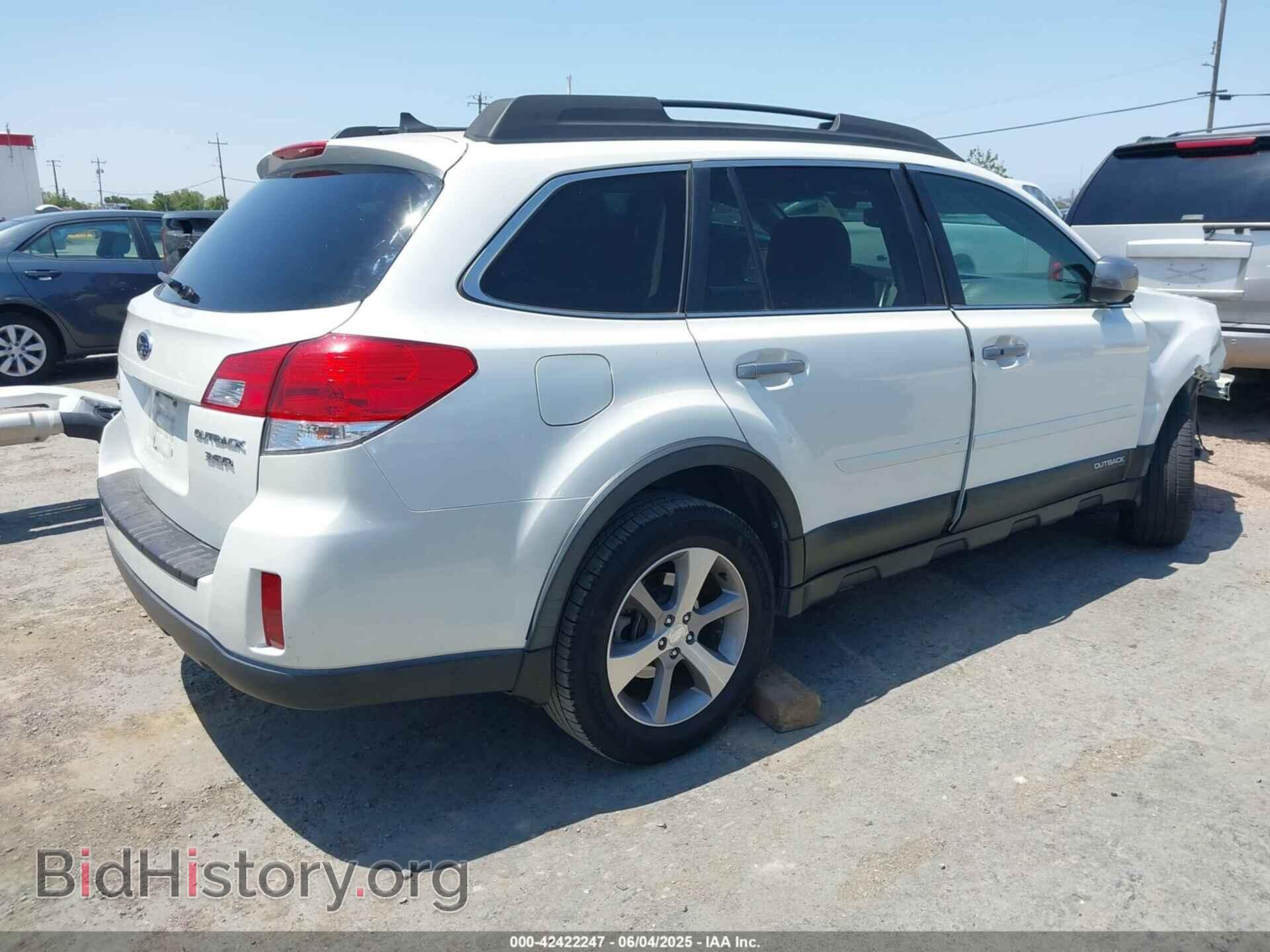 2014 SUBARU OUTBACK - VIN: 4S4BRDPC3E2279215 - Фото 4