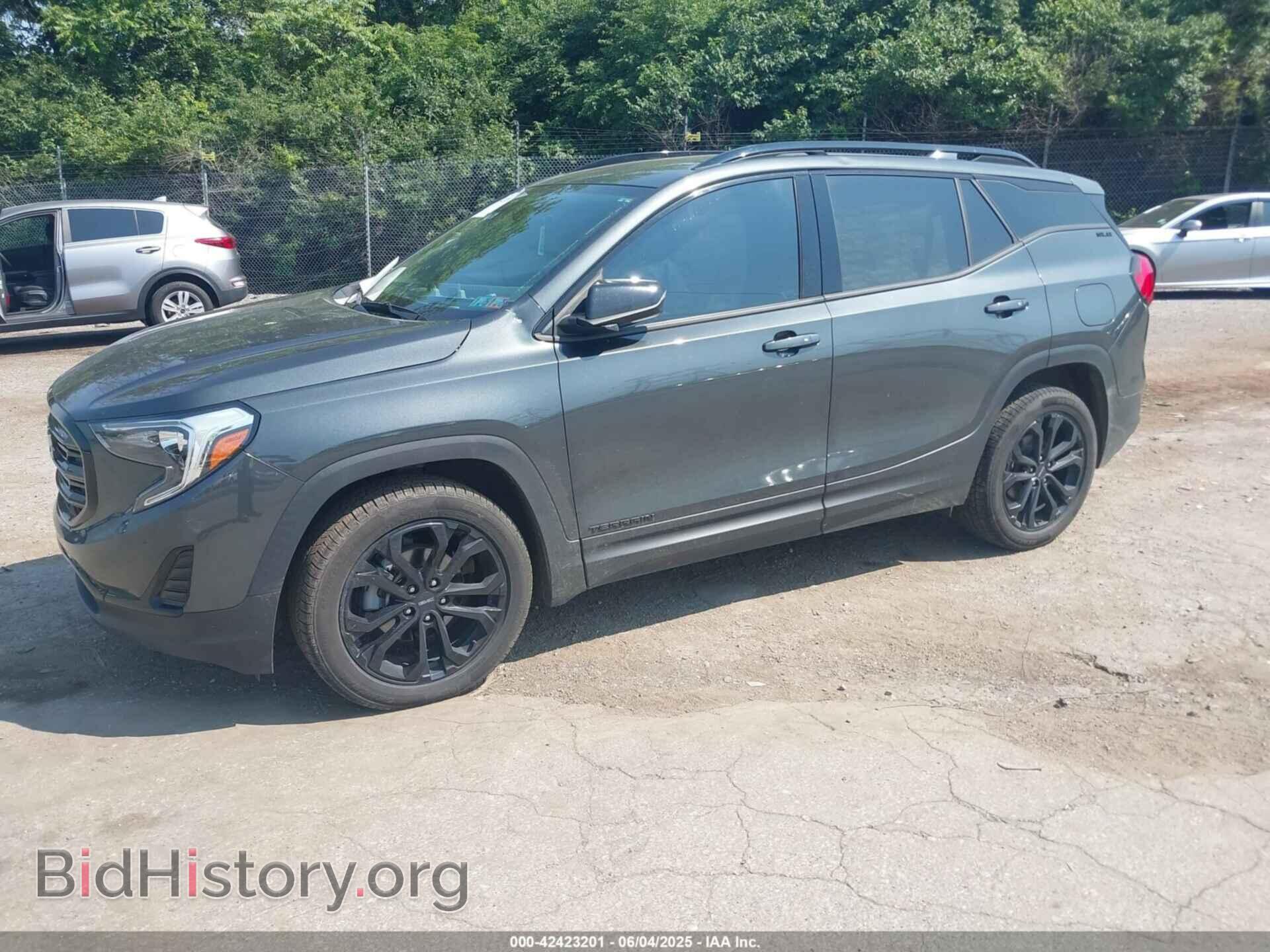 2020 GMC TERRAIN - VIN: 3GKALTEV1LL196978 - Photo 2