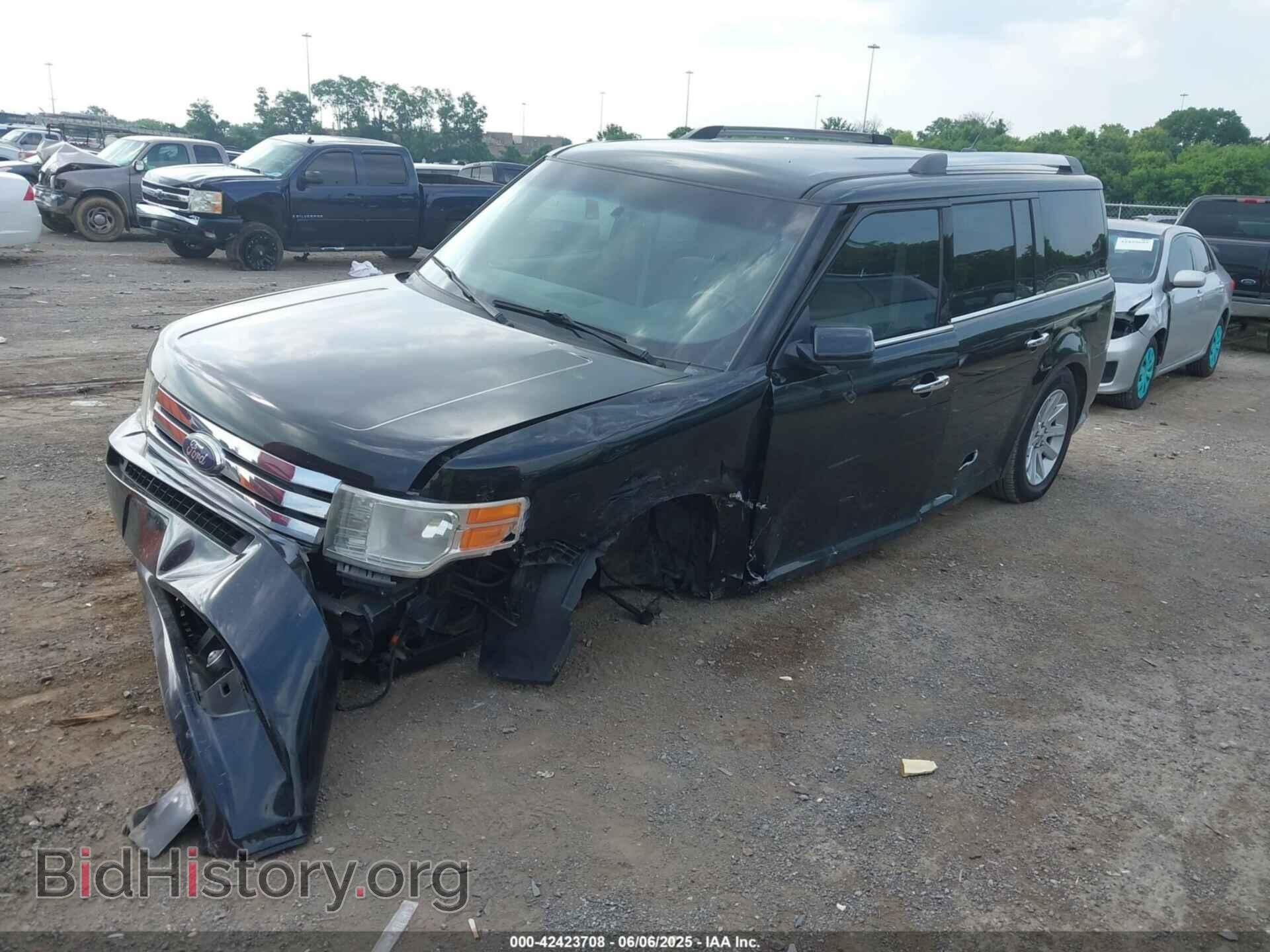 2011 FORD FLEX - VIN: 2FMGK5CC3BBD11365 - Photo 2