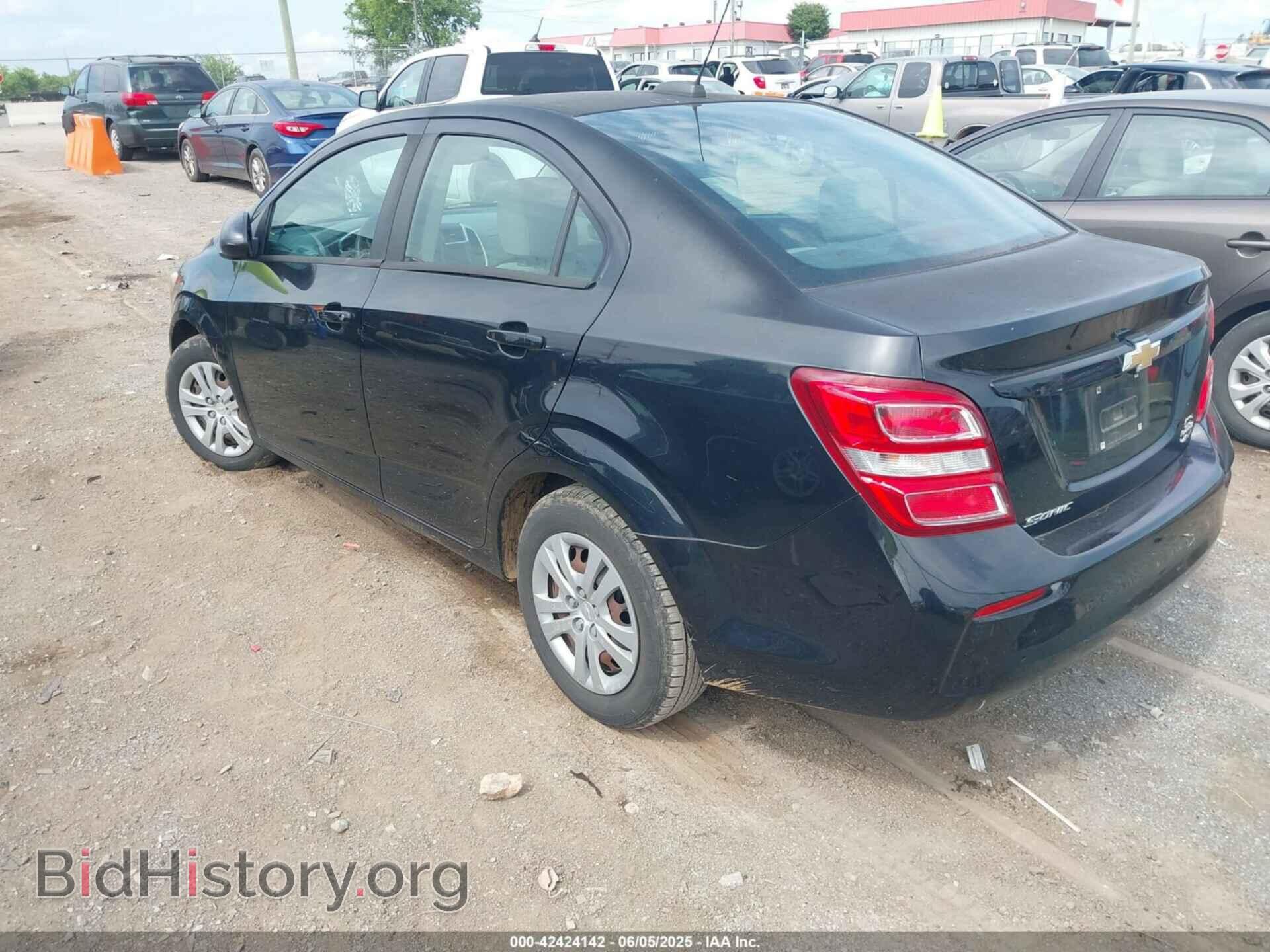 2017 CHEVROLET SONIC - VIN: 1G1JB5SH5H4142288 - Фото 3