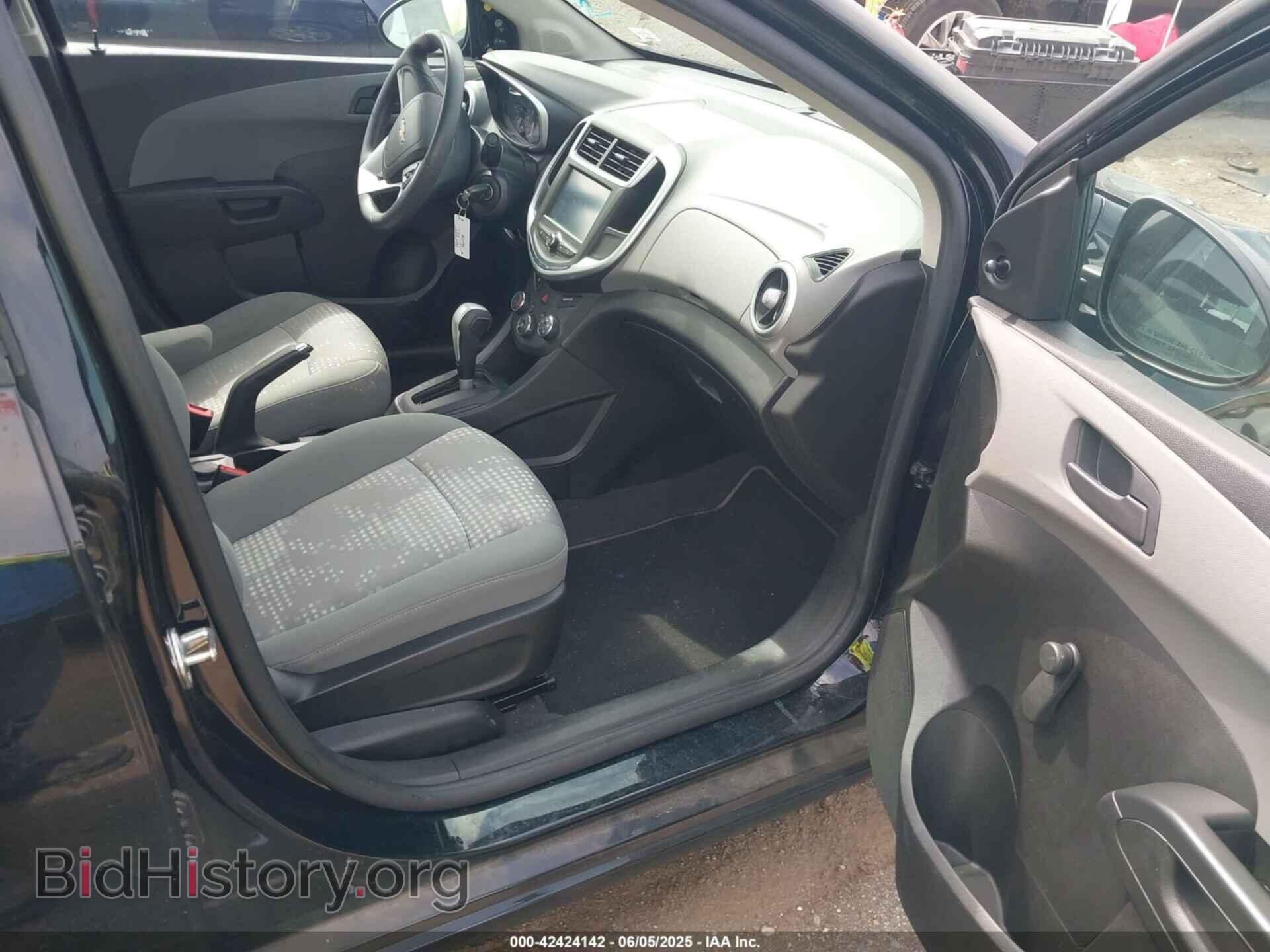 2017 CHEVROLET SONIC - VIN: 1G1JB5SH5H4142288 - Фото 5