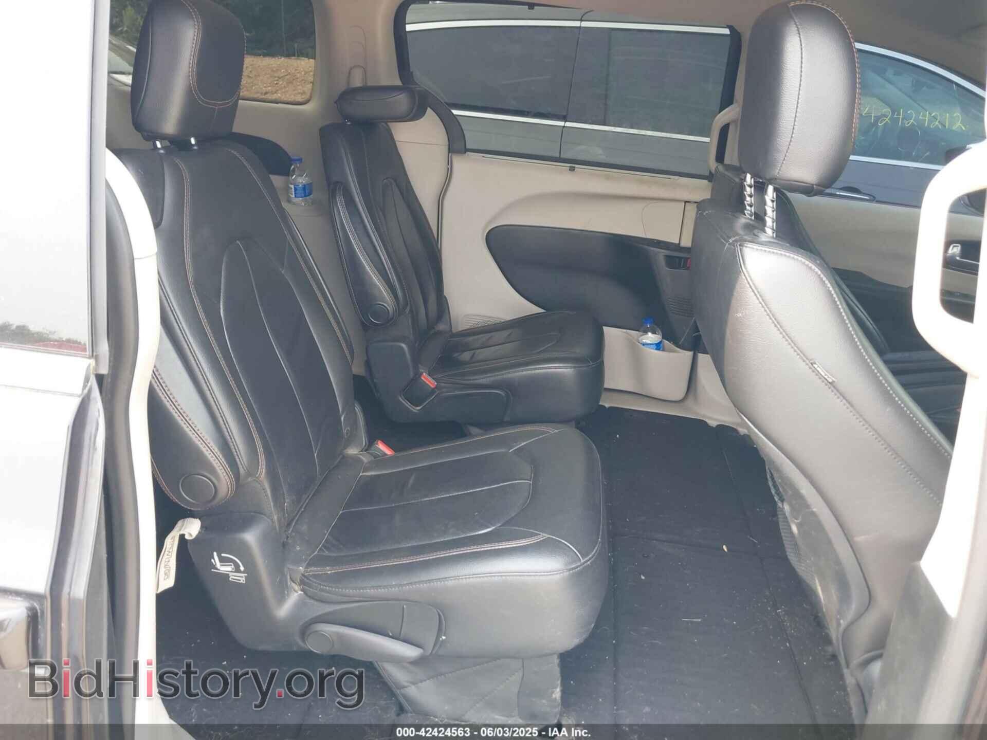 2017 CHRYSLER PACIFICA - VIN: 2C4RC1BGXHR668162 - Photo 8