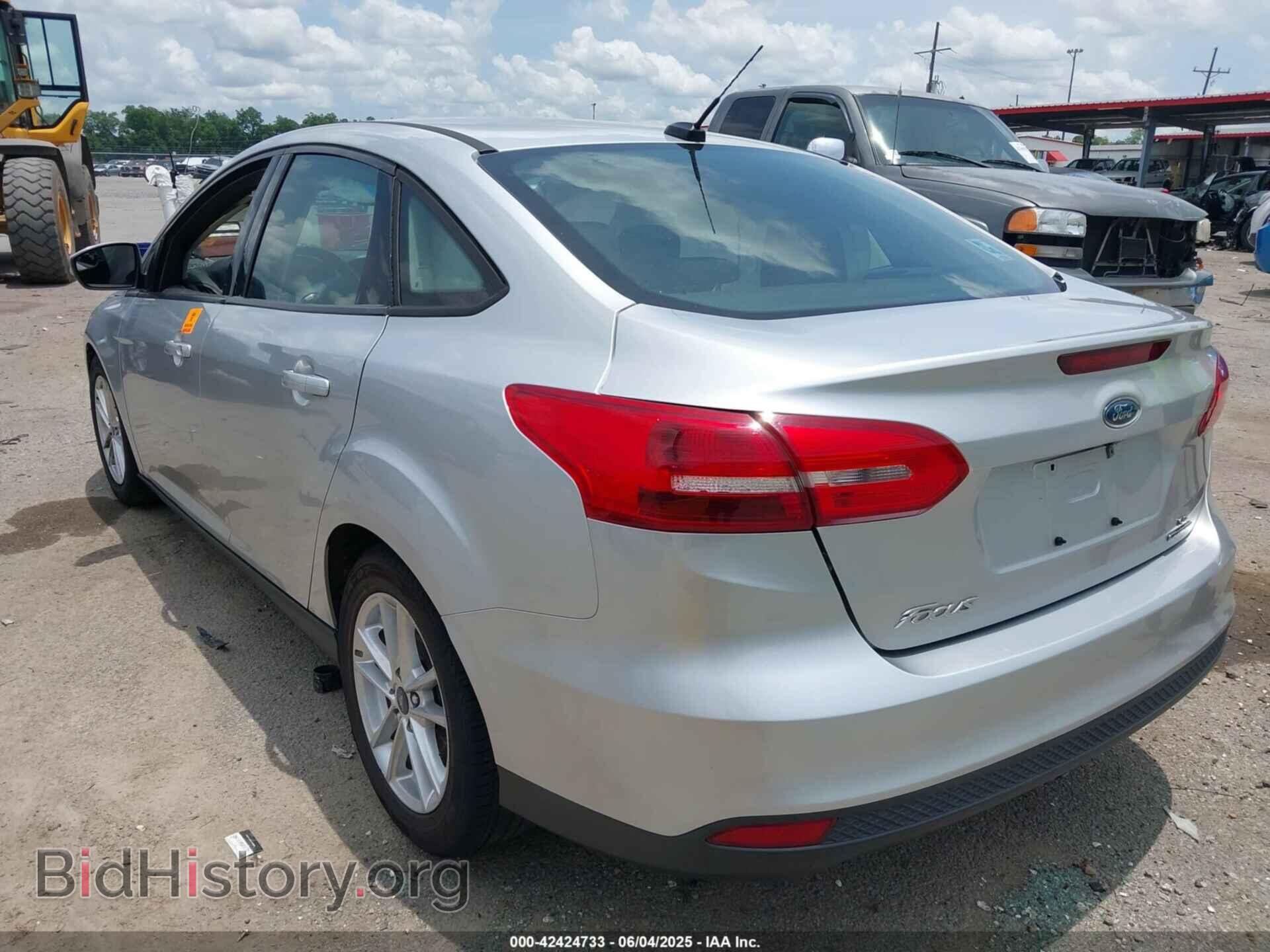 2016 FORD FOCUS - VIN: 1FADP3F26GL351775 - Фото 3