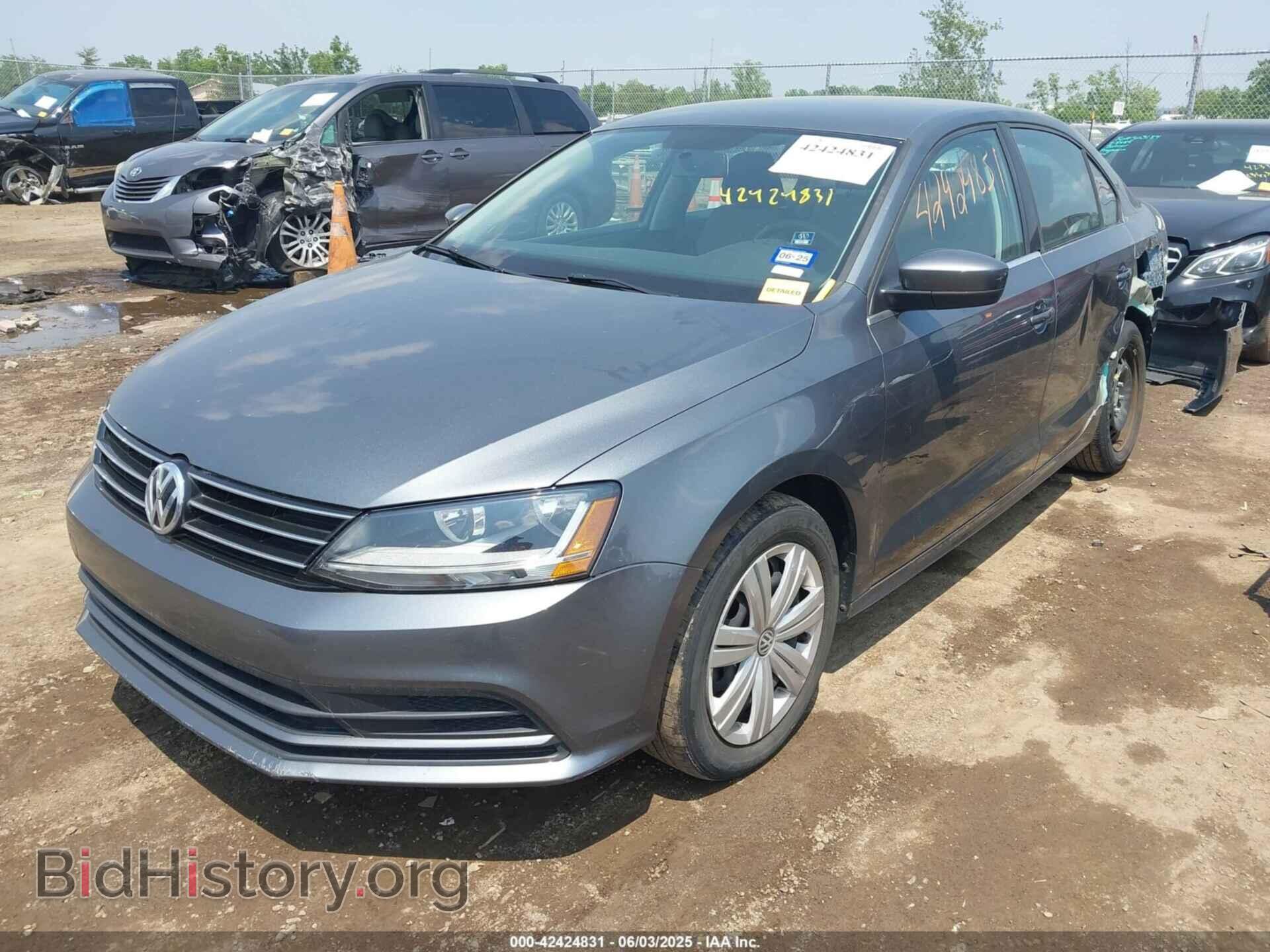 2017 VOLKSWAGEN JETTA - VIN: 3VW2B7AJ2HM272834 - Фото 2