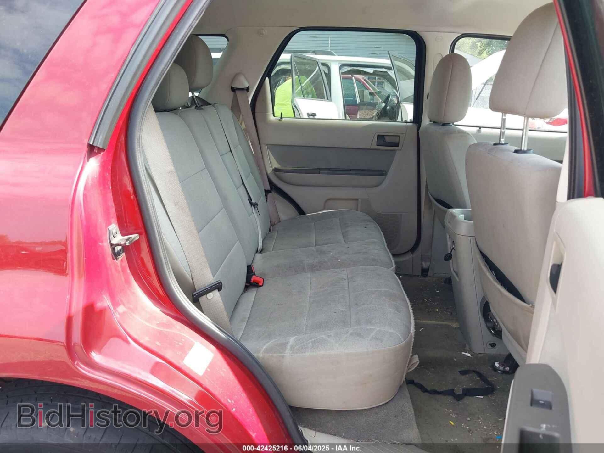 2010 FORD ESCAPE - VIN: 1FMCU0D7XAKD17651 - Фото 8