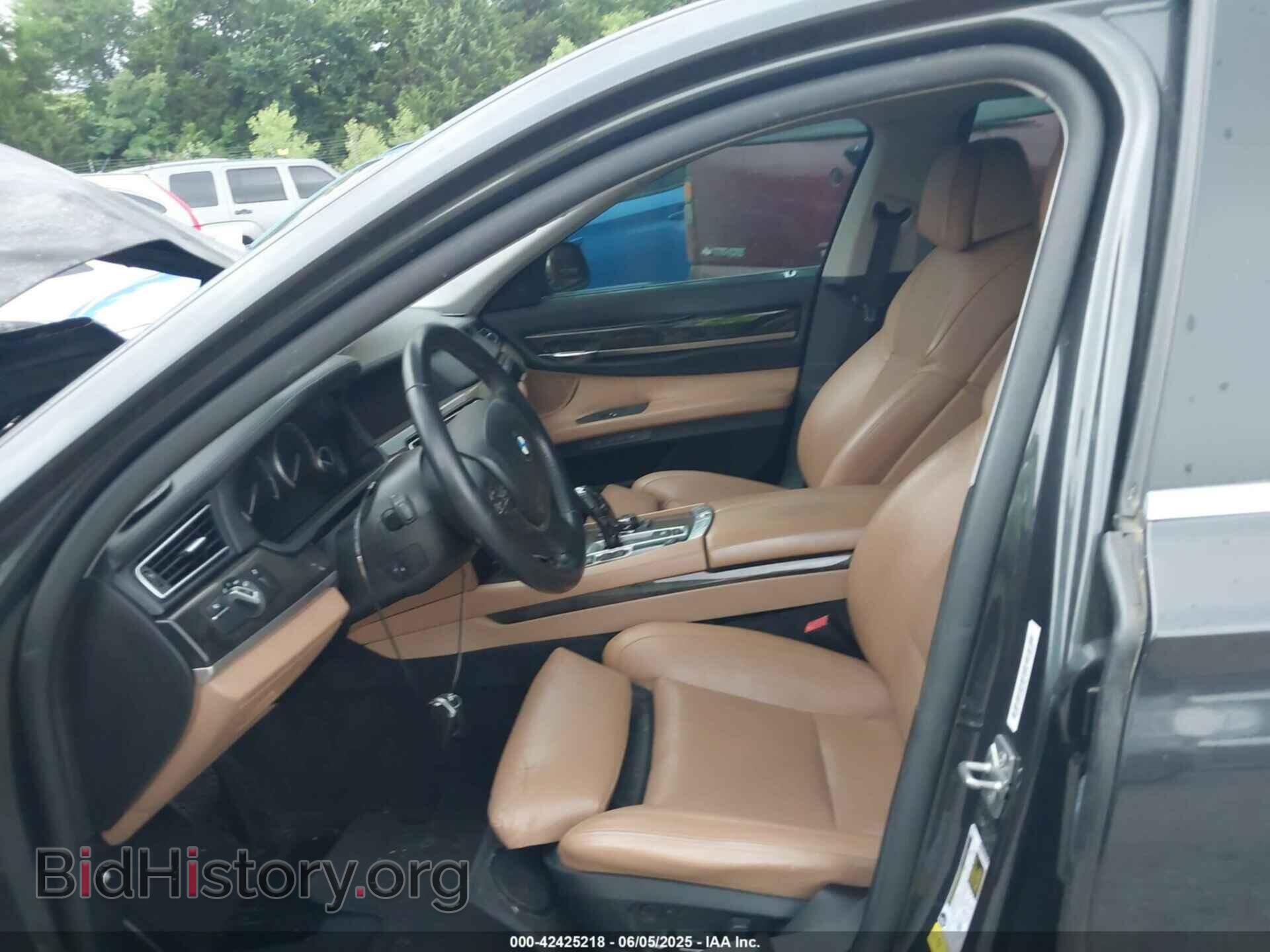 2012 BMW 740LI - VIN: WBAKB4C54CC576515 - Фото 5