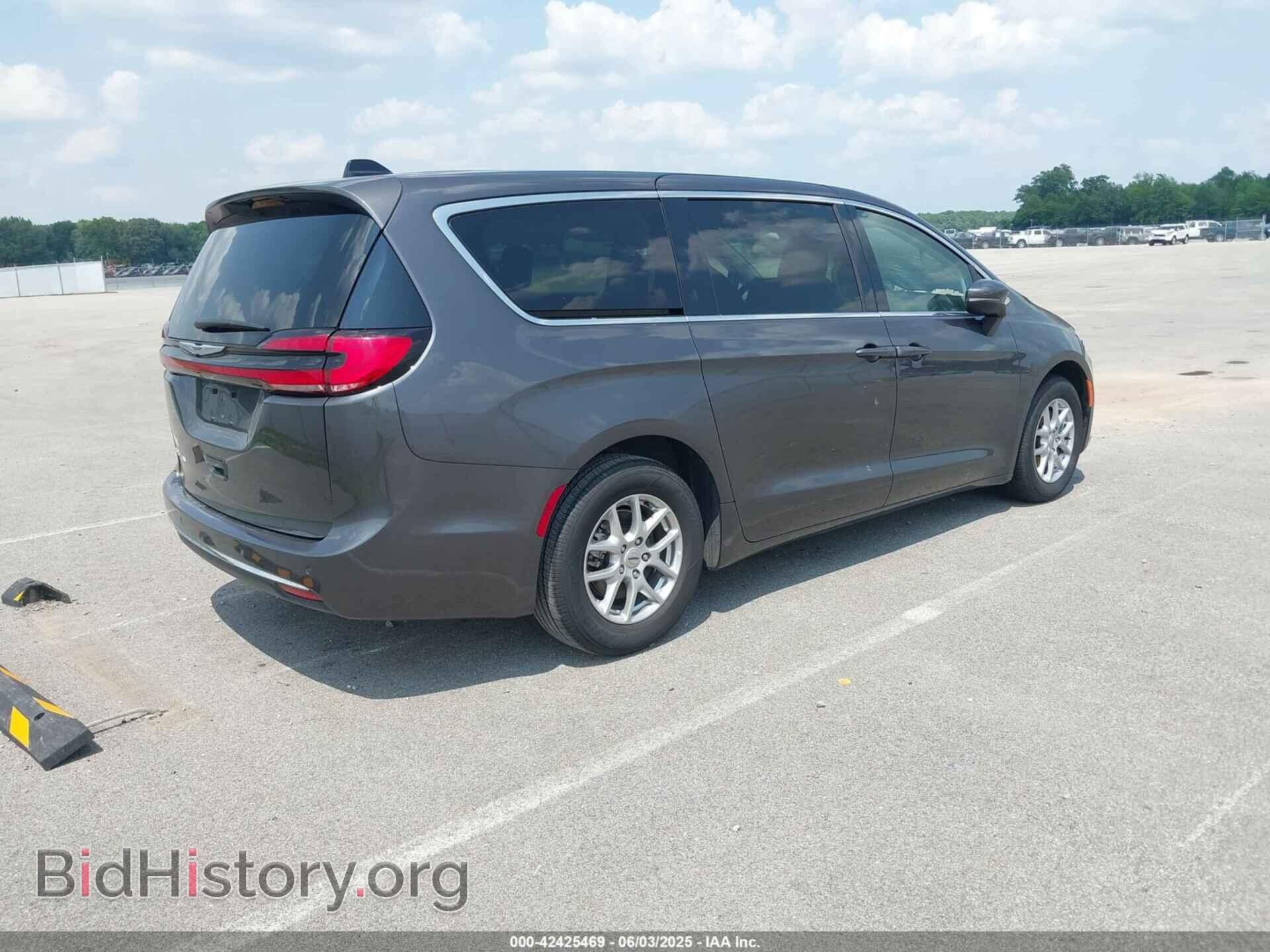 2023 CHRYSLER PACIFICA - VIN: 2C4RC1BG5PR581154 - Фото 4