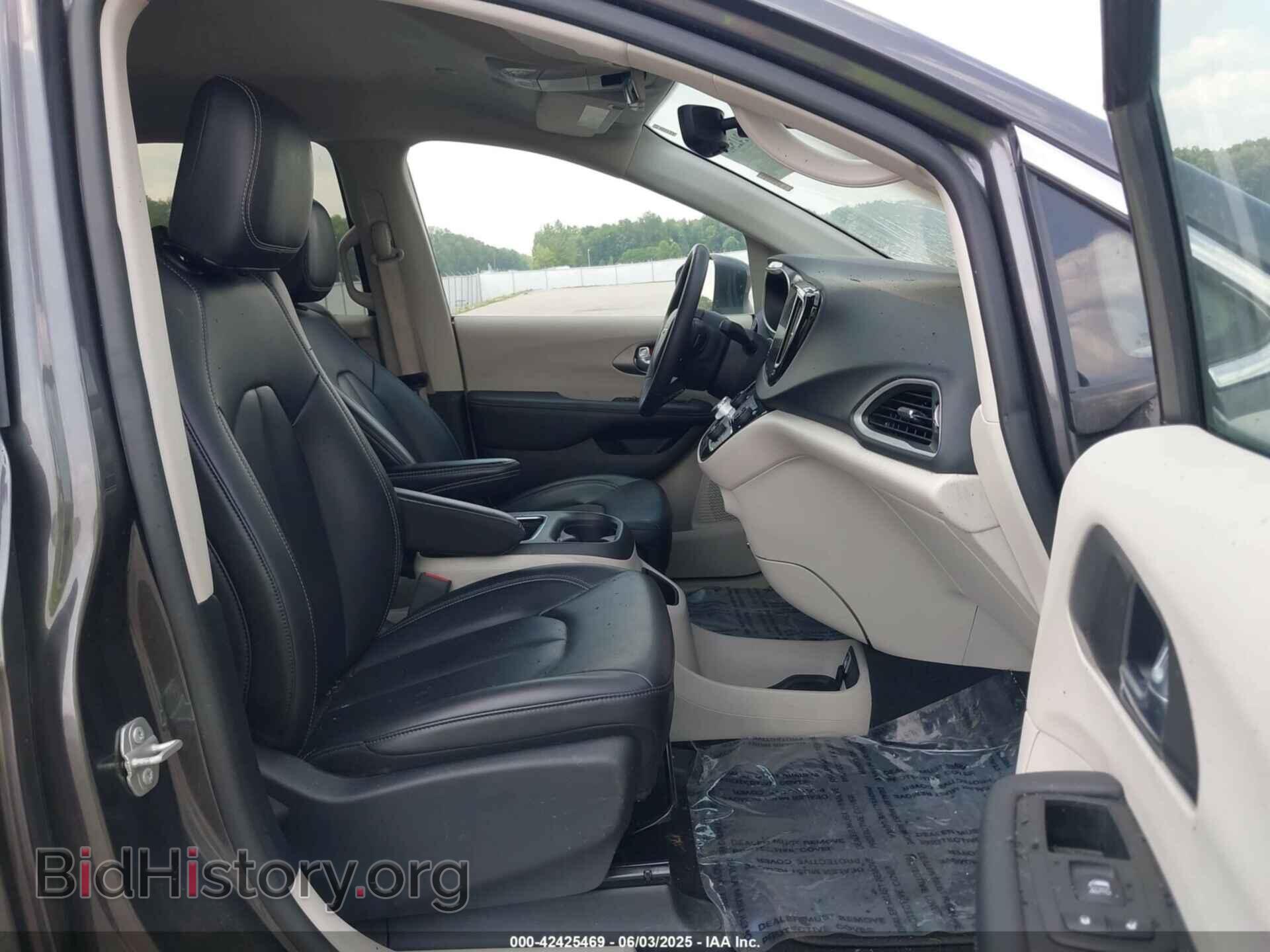 2023 CHRYSLER PACIFICA - VIN: 2C4RC1BG5PR581154 - Фото 5