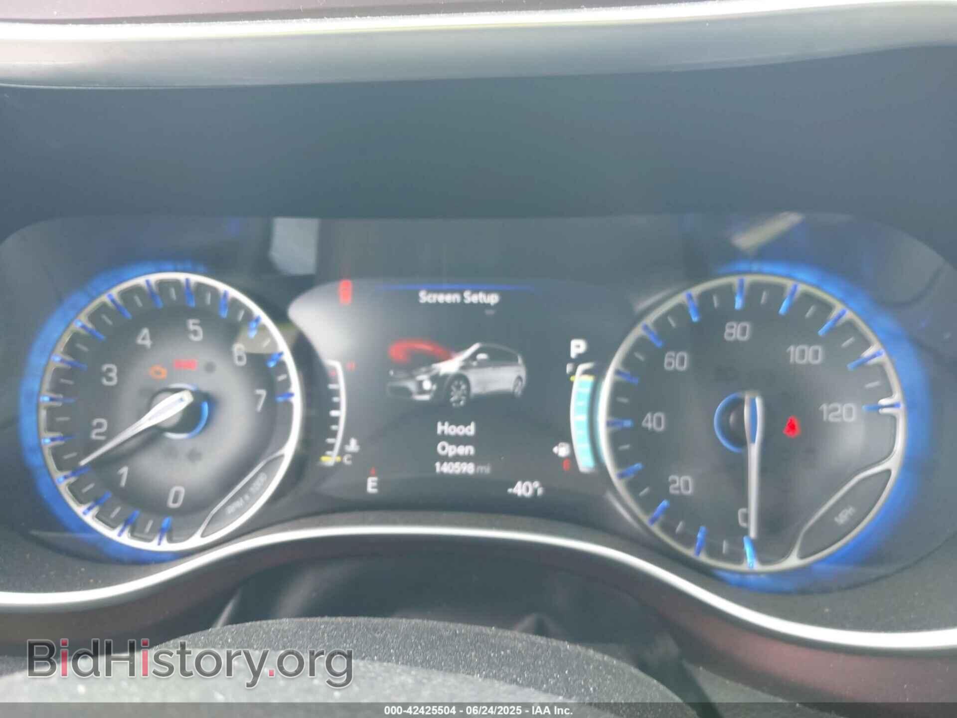 2017 CHRYSLER PACIFICA - VIN: 2C4RC1GG1HR545374 - Photo 7
