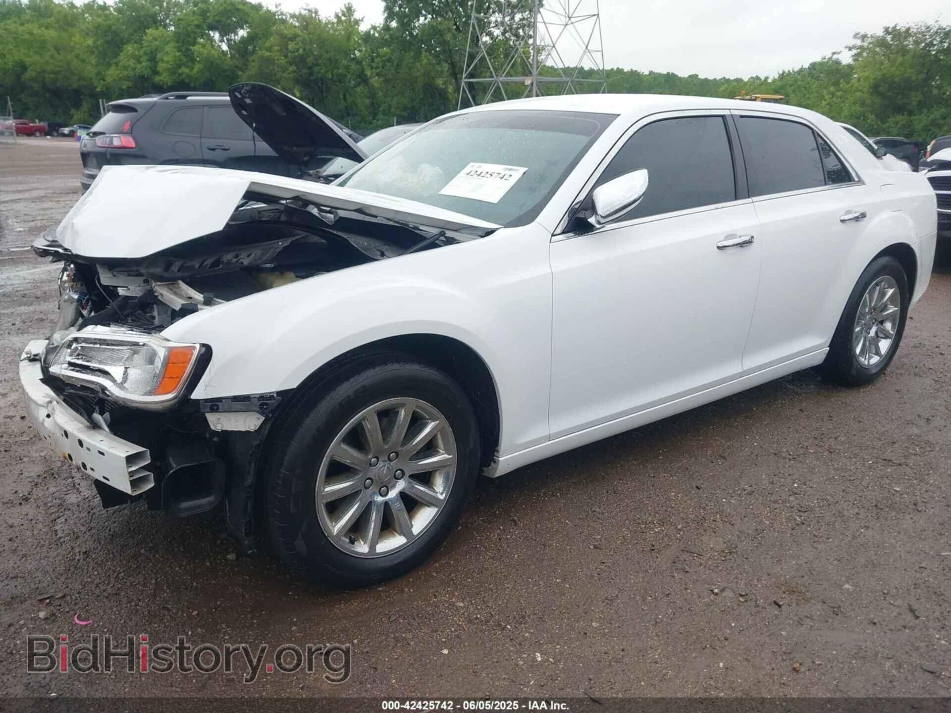 2012 CHRYSLER 300 - VIN: 2C3CCACG2CH160761 - Фото 2