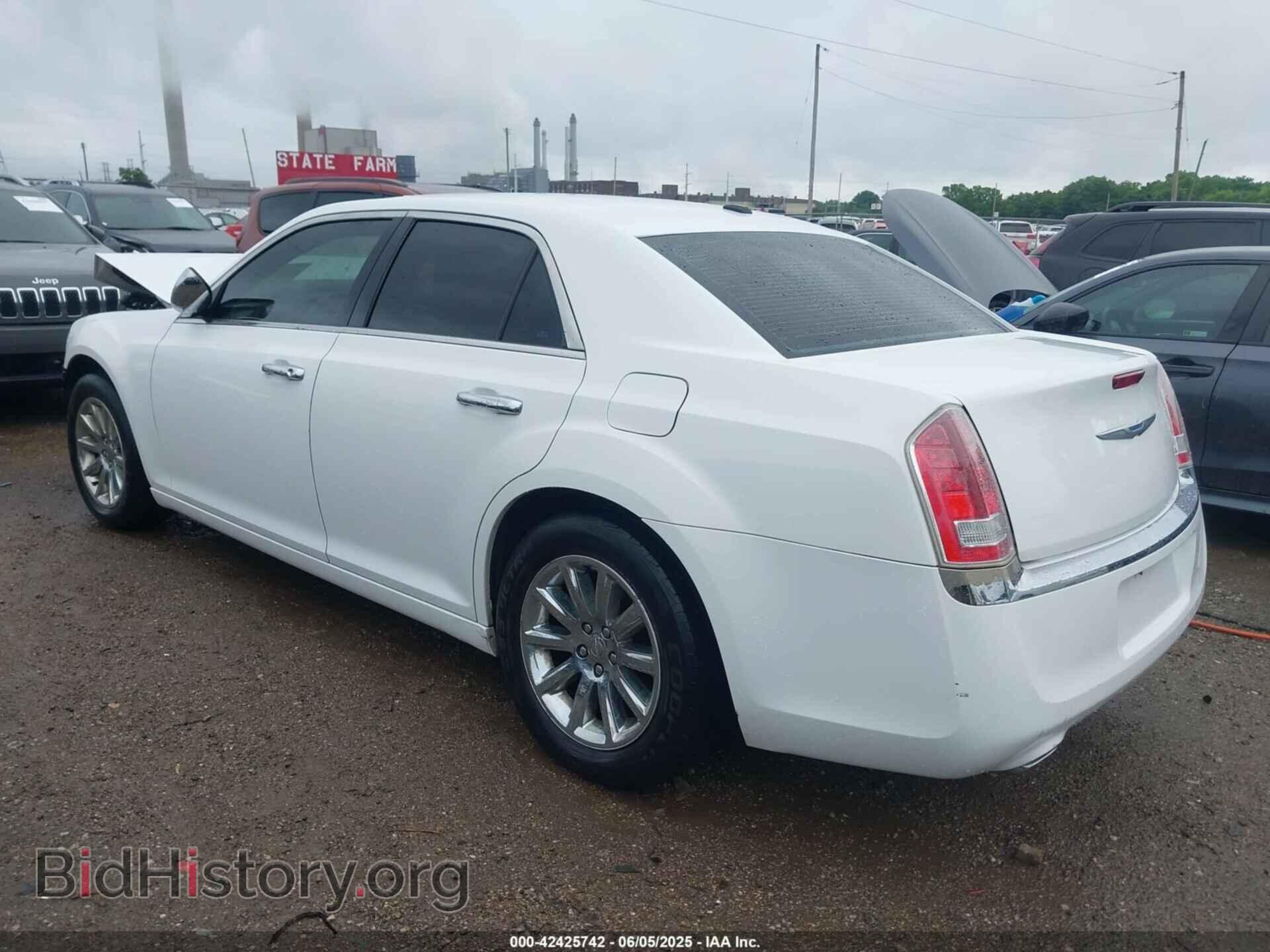 2012 CHRYSLER 300 - VIN: 2C3CCACG2CH160761 - Фото 3