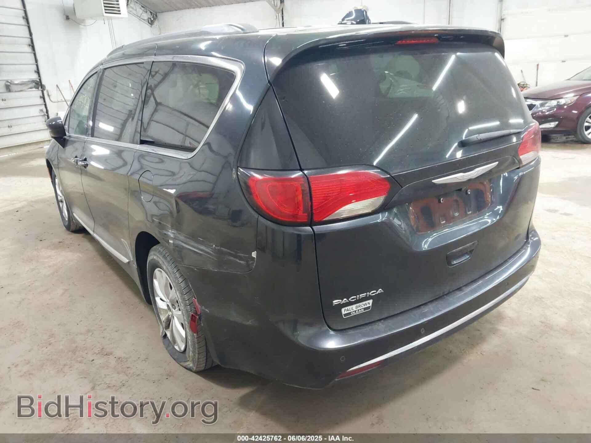 2017 CHRYSLER PACIFICA - VIN: 2C4RC1BG0HR576249 - Фото 3