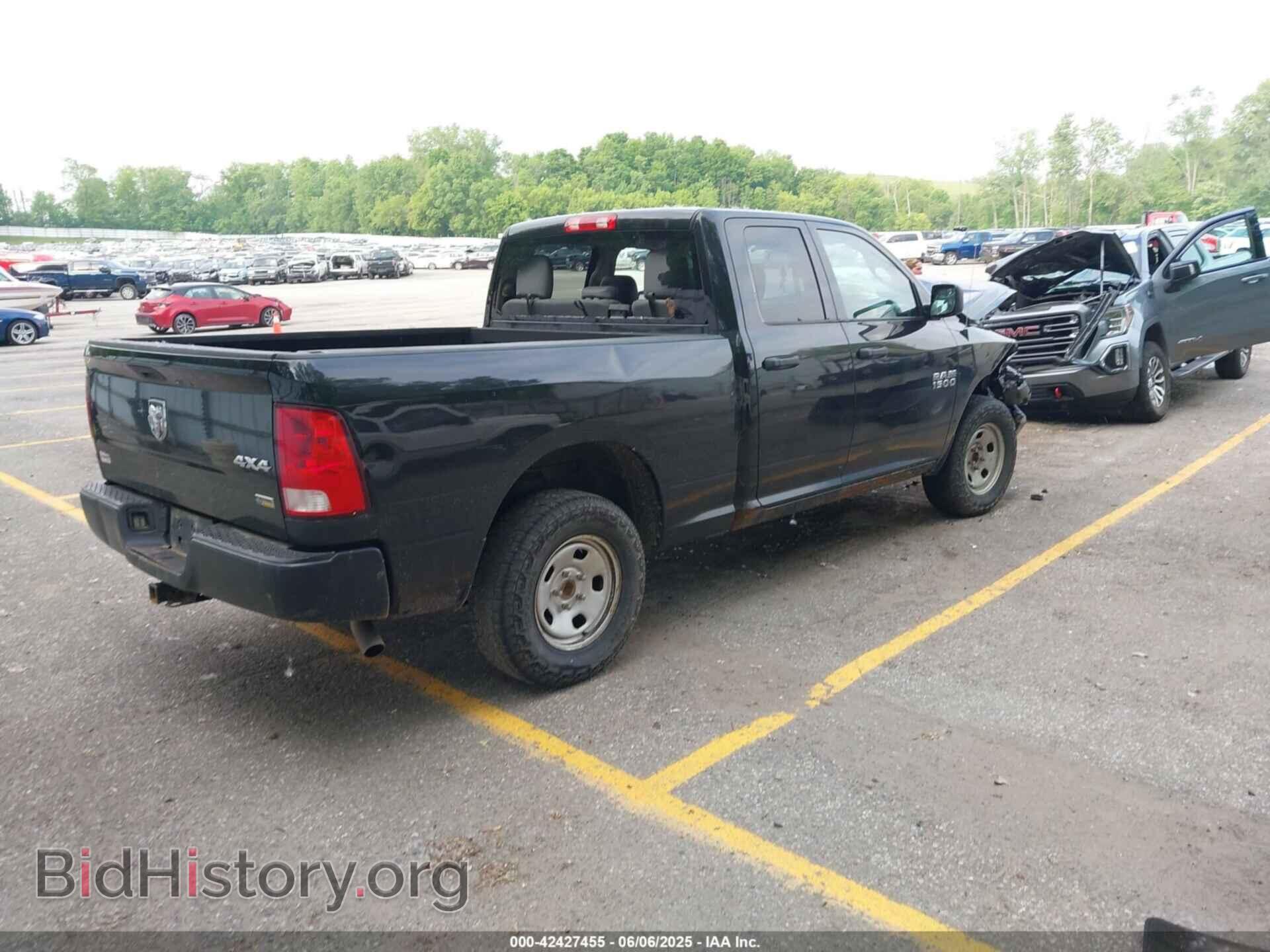 2017 RAM 1500 - VIN: 1C6RR7FG2HS771948 - Фото 4