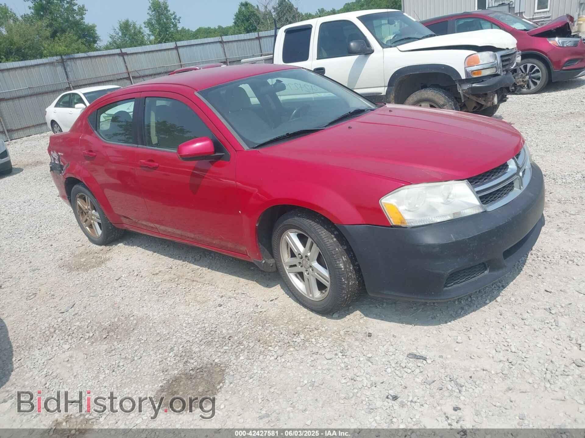 Photo 1B3BD1FB3BN526450 - DODGE AVENGER 2011