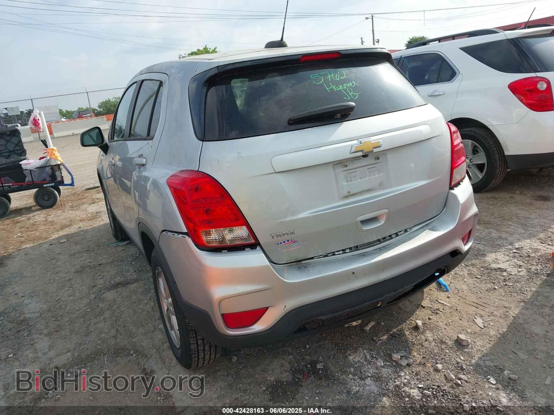 2019 CHEVROLET TRAX - VIN: 3GNCJKSB3KL403889 - Photo 3
