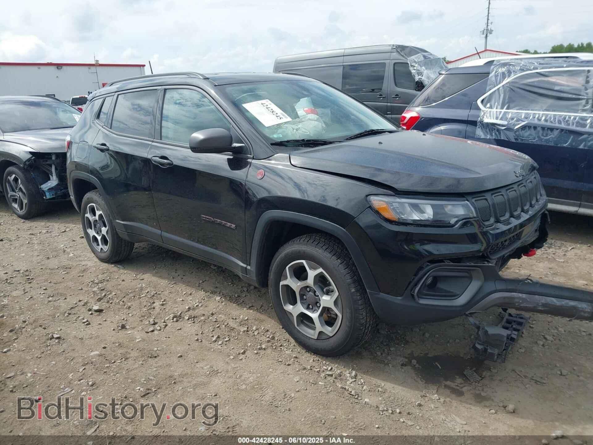 Photo 3C4NJDDB8NT114134 - JEEP COMPASS 2022