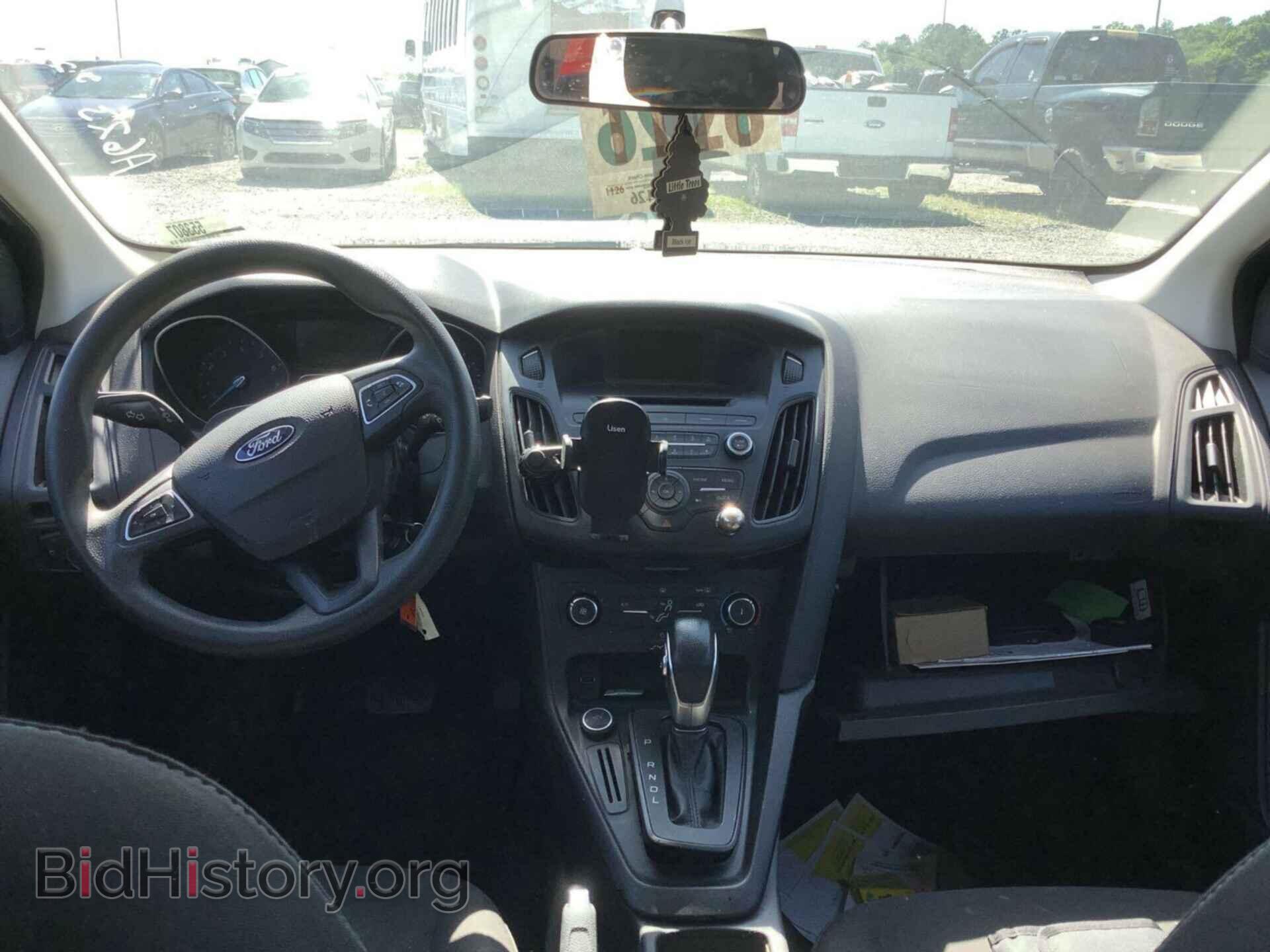 2016 FORD FOCUS - VIN: 1FADP3E22GL366131 - Фото 3
