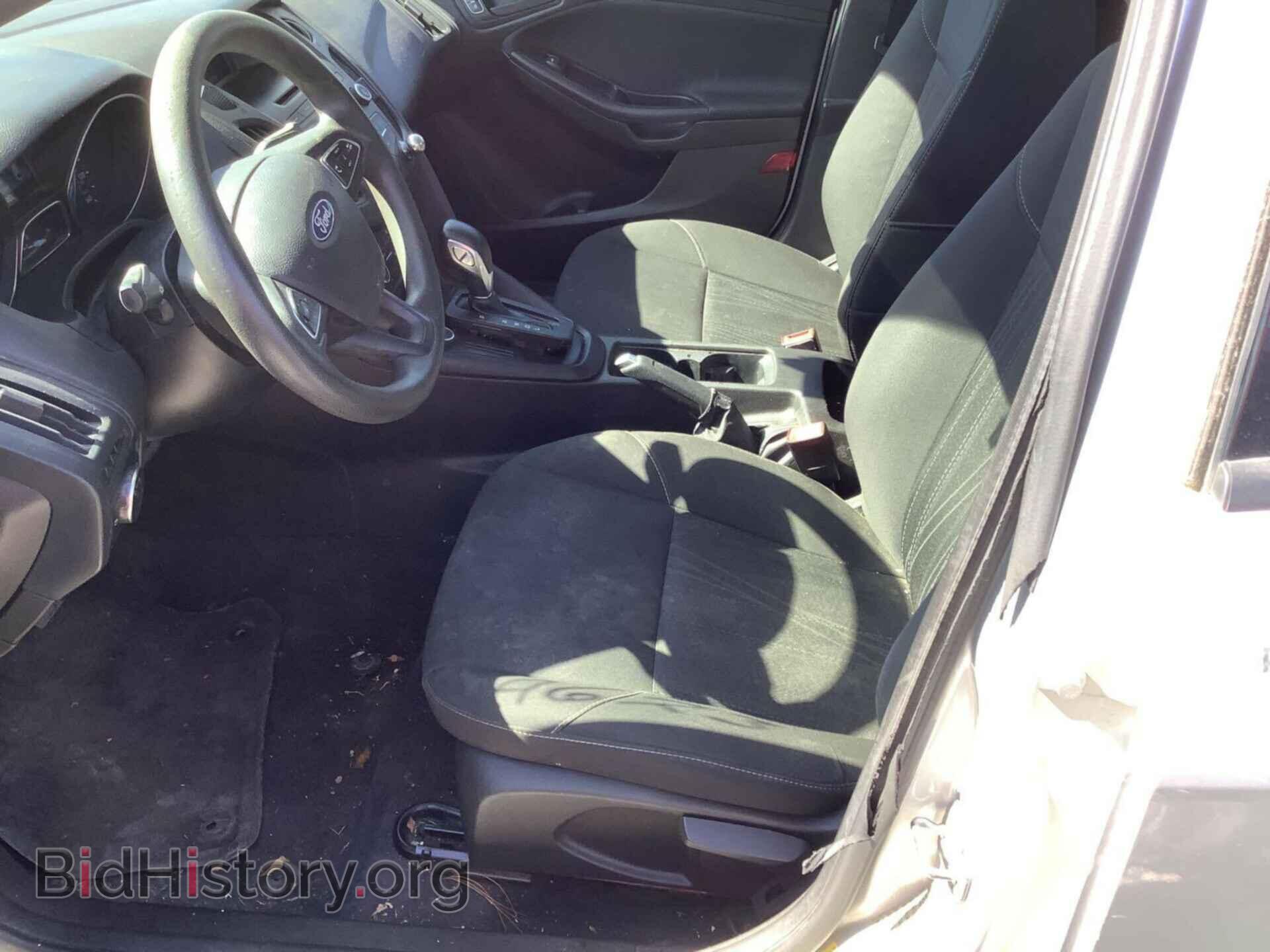 2016 FORD FOCUS - VIN: 1FADP3E22GL366131 - Фото 5