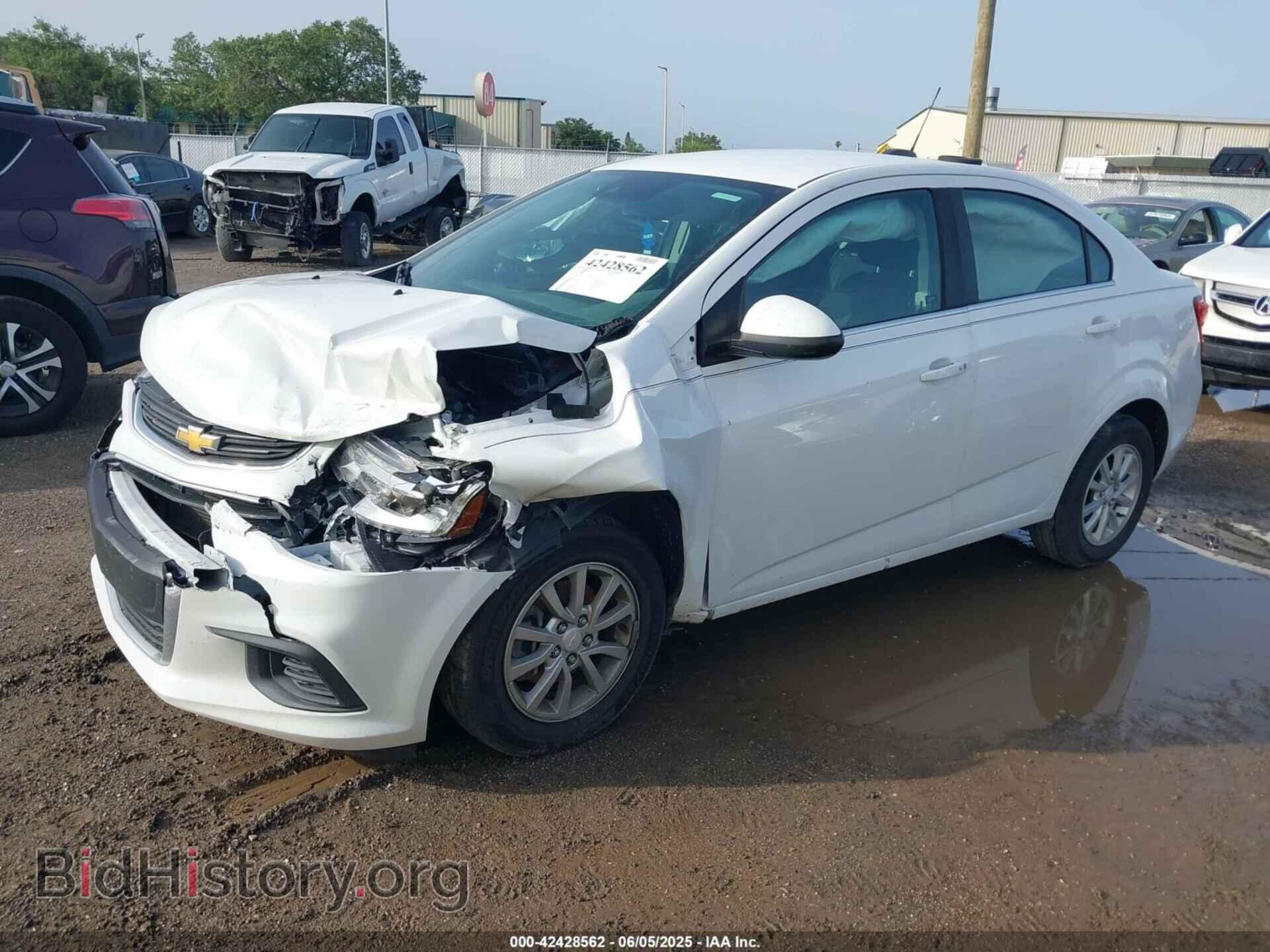 2017 CHEVROLET SONIC - VIN: 1G1JD5SB5H4137193 - Фото 2