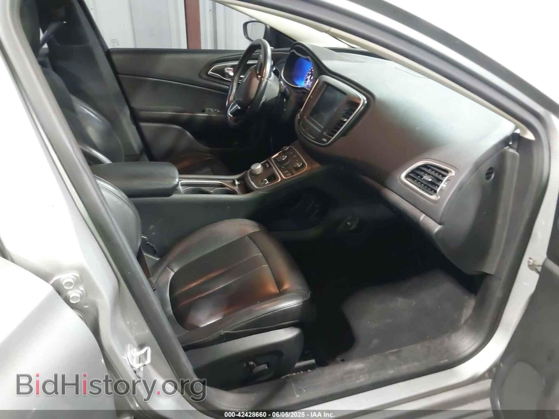 2016 CHRYSLER 200 - VIN: 1C3CCCAB3GN191047 - Фото 5