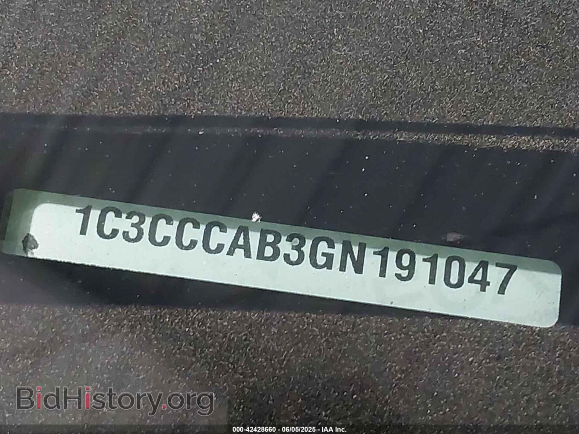2016 CHRYSLER 200 - VIN: 1C3CCCAB3GN191047 - Фото 9
