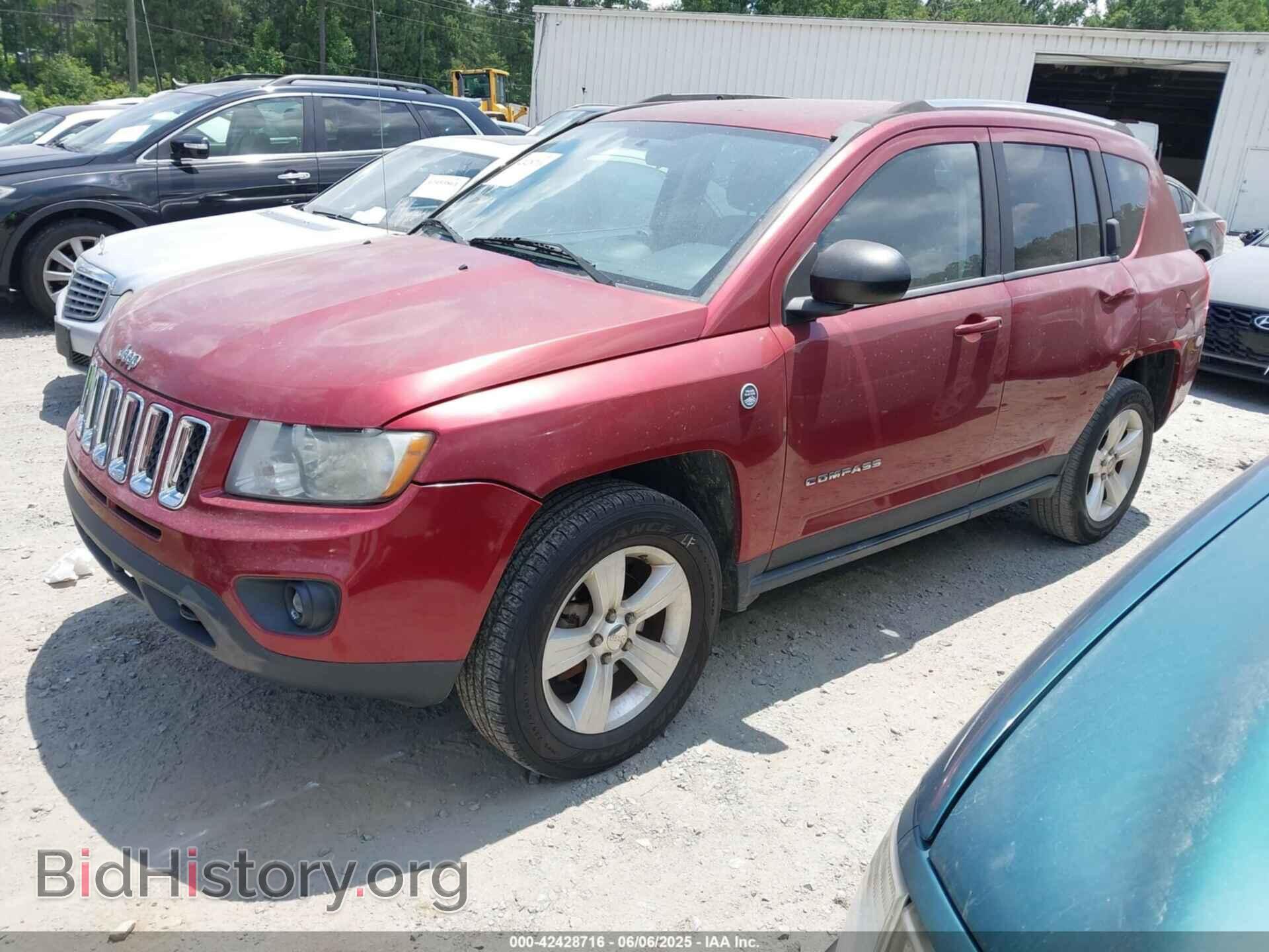2012 JEEP COMPASS - VIN: 1C4NJDEB9CD638975 - Фото 2