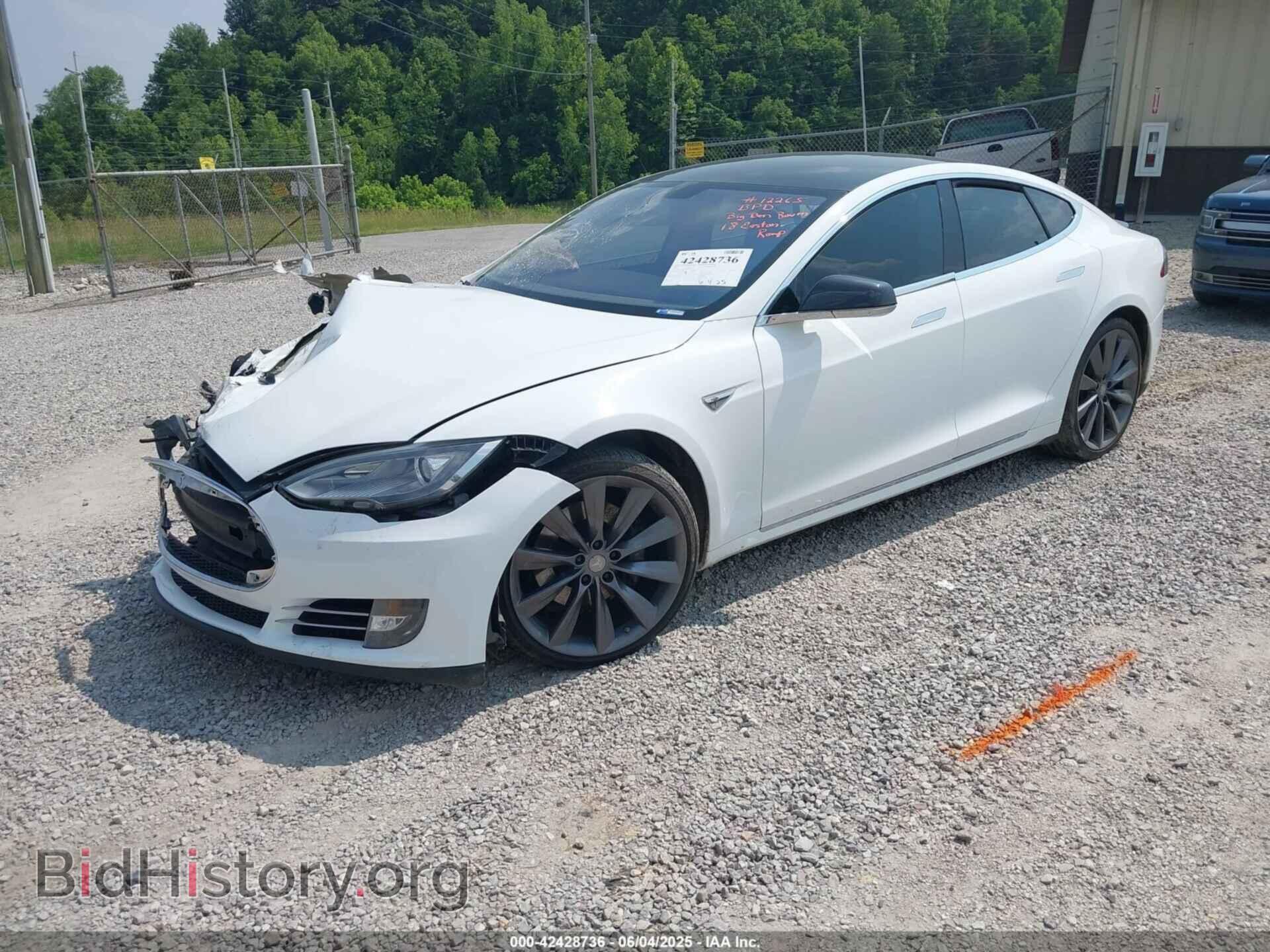 2013 TESLA MODEL S - VIN: 5YJSA1DN6DFP16135 - Photo 2