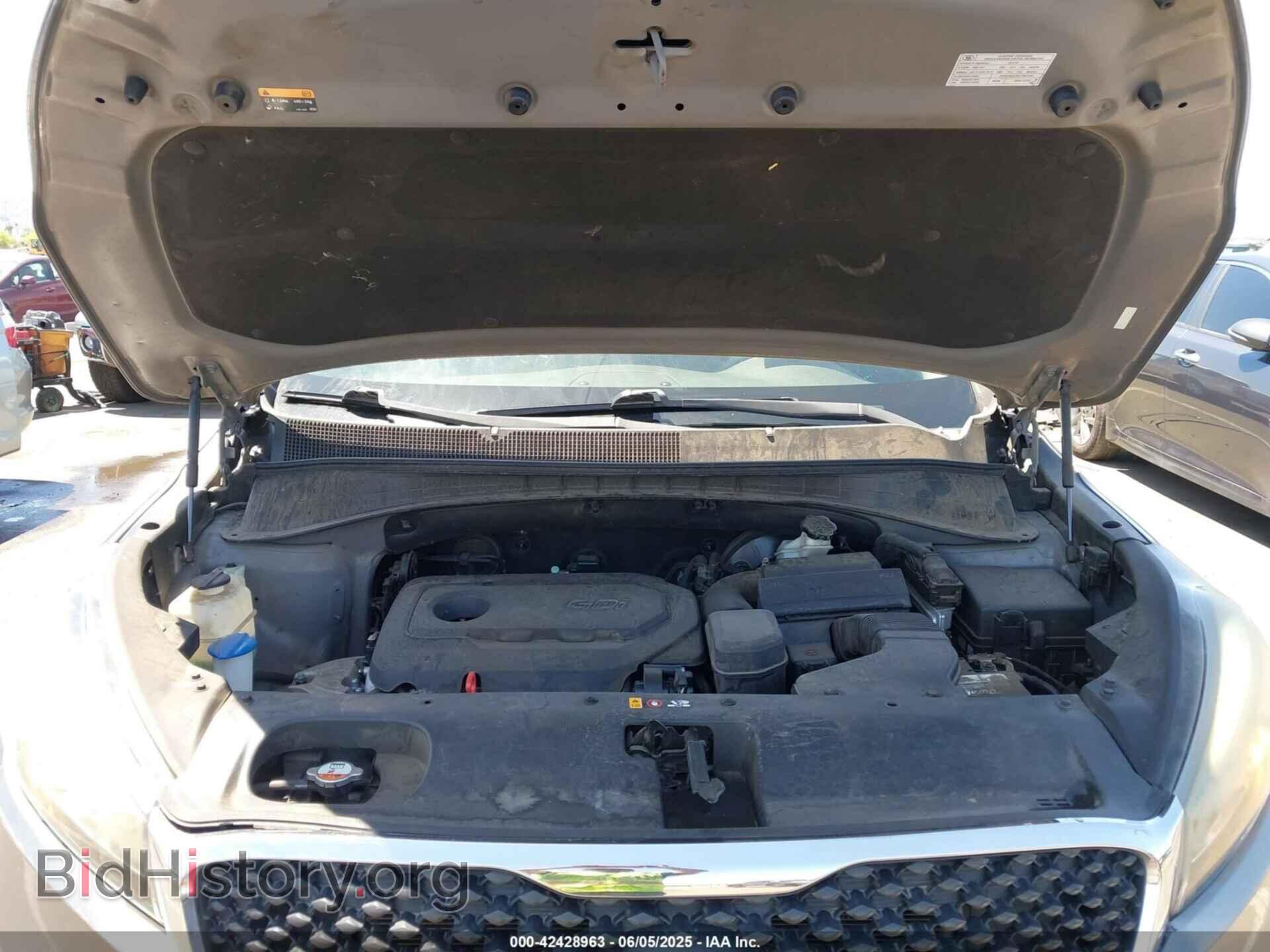 2016 KIA SORENTO - VIN: 5XYPG4A34GG104800 - Фото 10