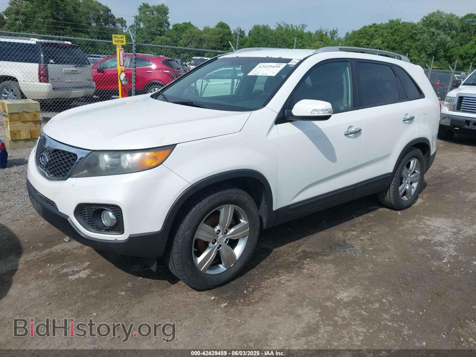 2013 KIA SORENTO - VIN: 5XYKU3A6XDG357204 - Фото 2