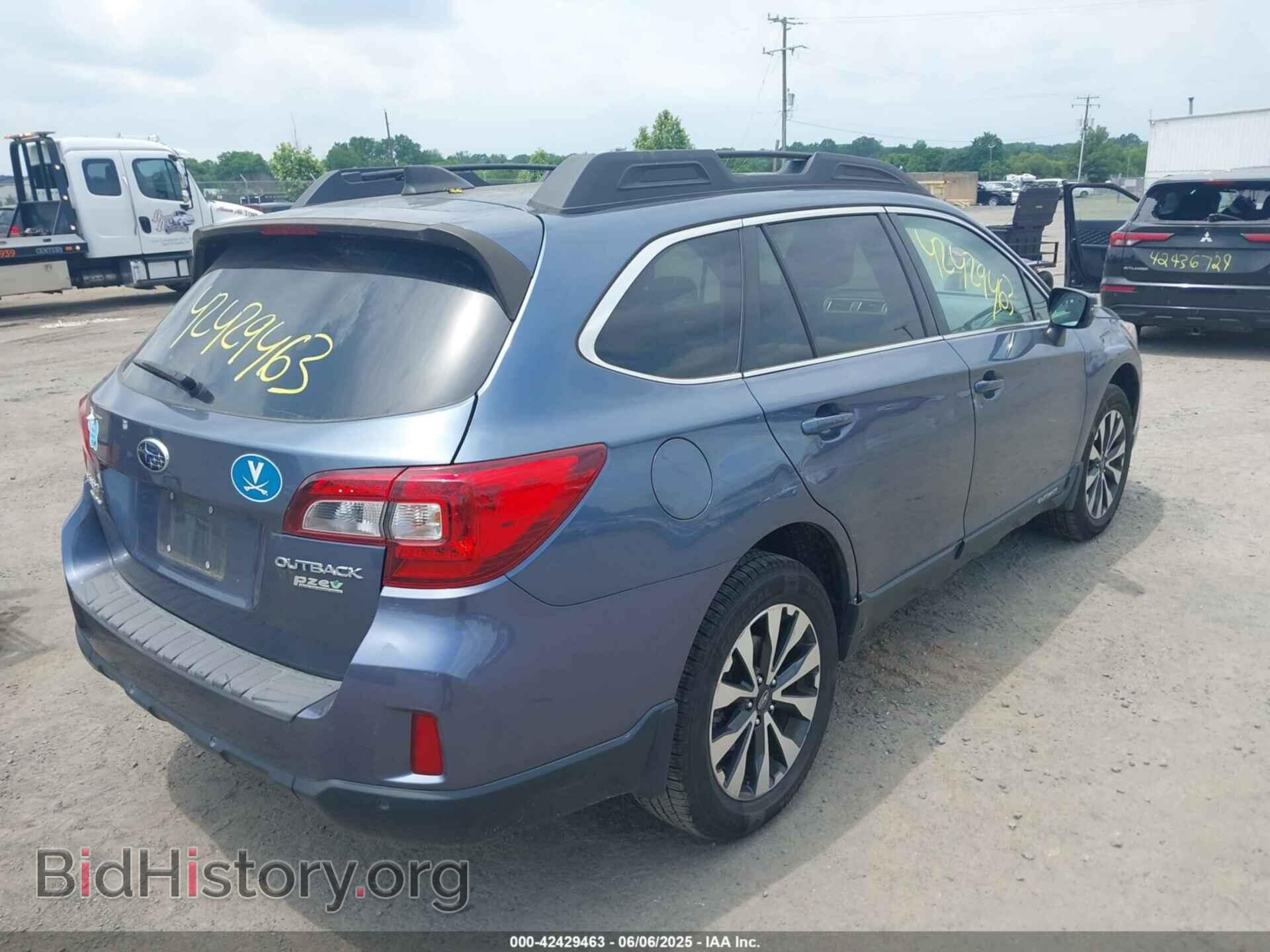 2017 SUBARU OUTBACK - VIN: 4S4BSANC2H3364356 - Фото 4