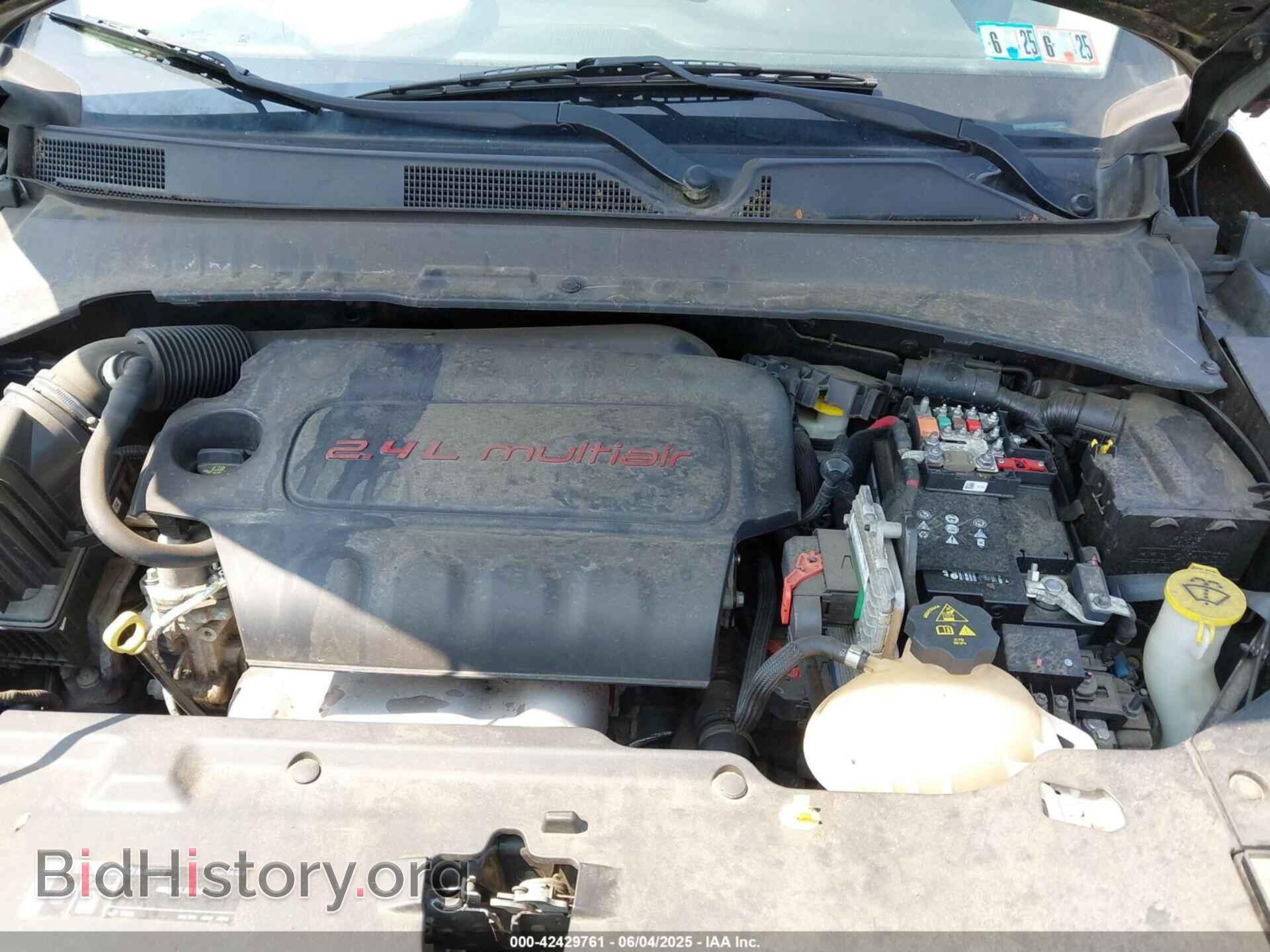 2018 JEEP COMPASS - VIN: 3C4NJDBB1JT191490 - Фото 10