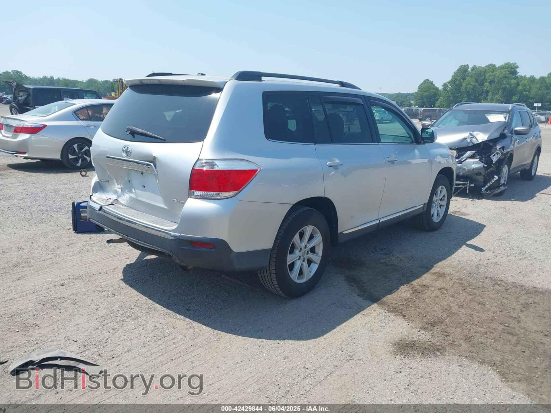 2012 TOYOTA HIGHLANDER - VIN: 5TDBK3EH2CS108317 - Фото 4