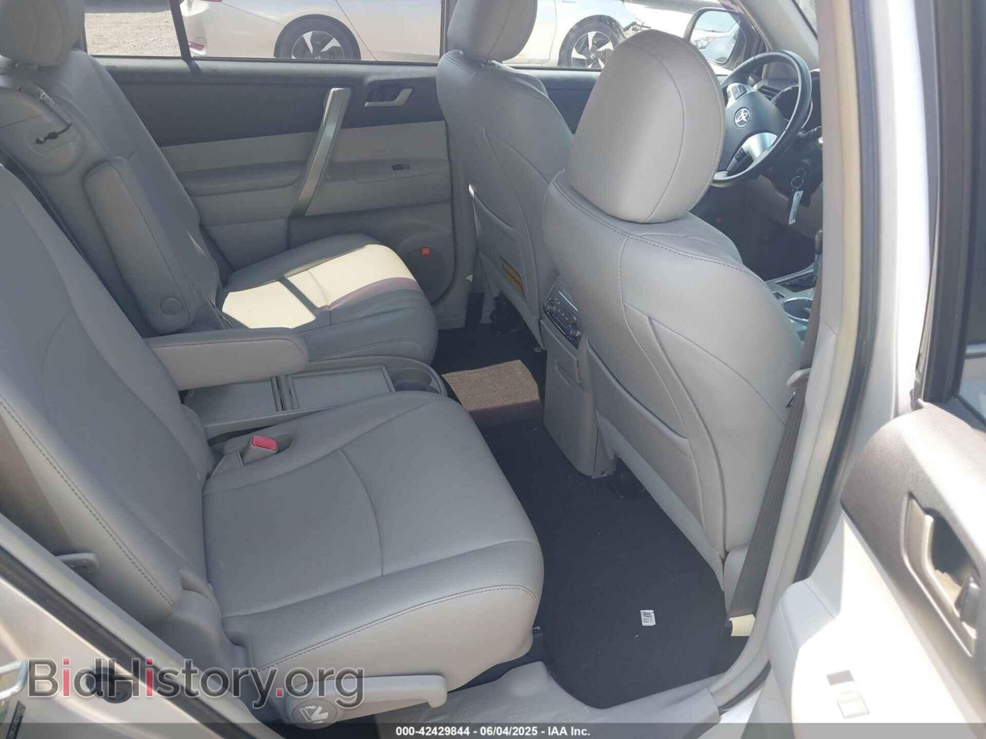 2012 TOYOTA HIGHLANDER - VIN: 5TDBK3EH2CS108317 - Фото 8