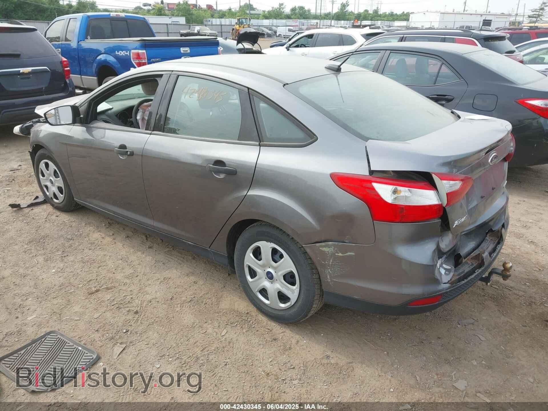 2014 FORD FOCUS - VIN: 1FADP3E25EL370929 - Фото 3