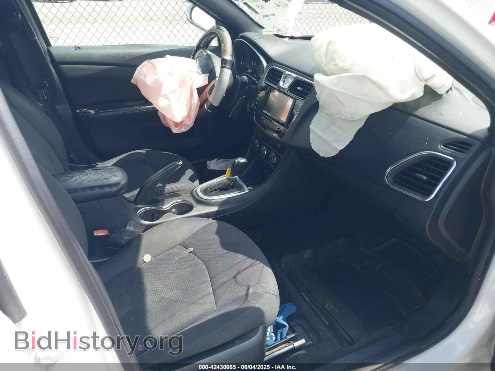 2013 CHRYSLER 200 - VIN: 1C3CCBBG1DN556132 - Фото 5