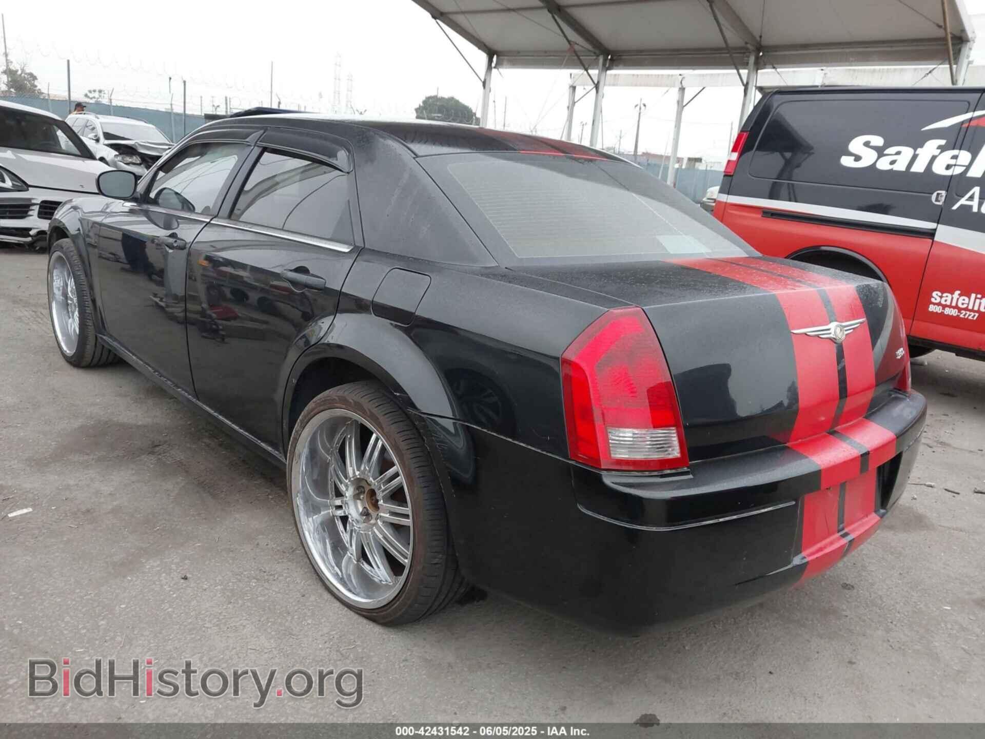 2007 CHRYSLER 300 - VIN: 2C3KA43RX7H874681 - Фото 3