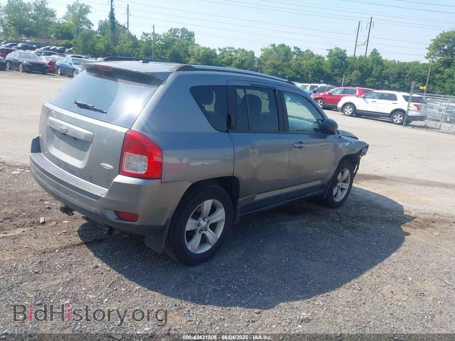 2013 JEEP COMPASS - VIN: 1C4NJDEBXDD205067 - Photo 4
