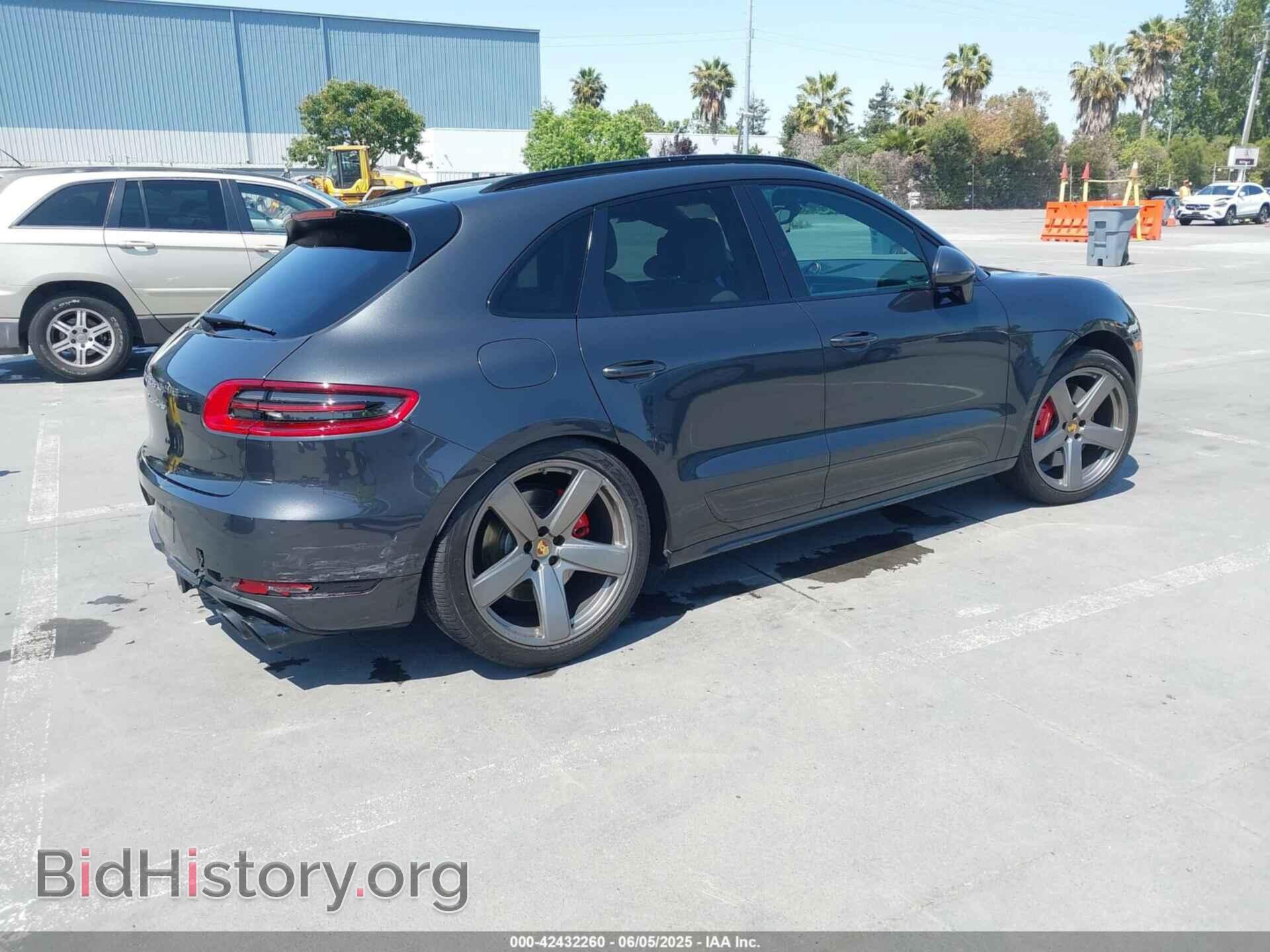 2017 PORSCHE MACAN - VIN: WP1AF2A58HLB61990 - Фото 4