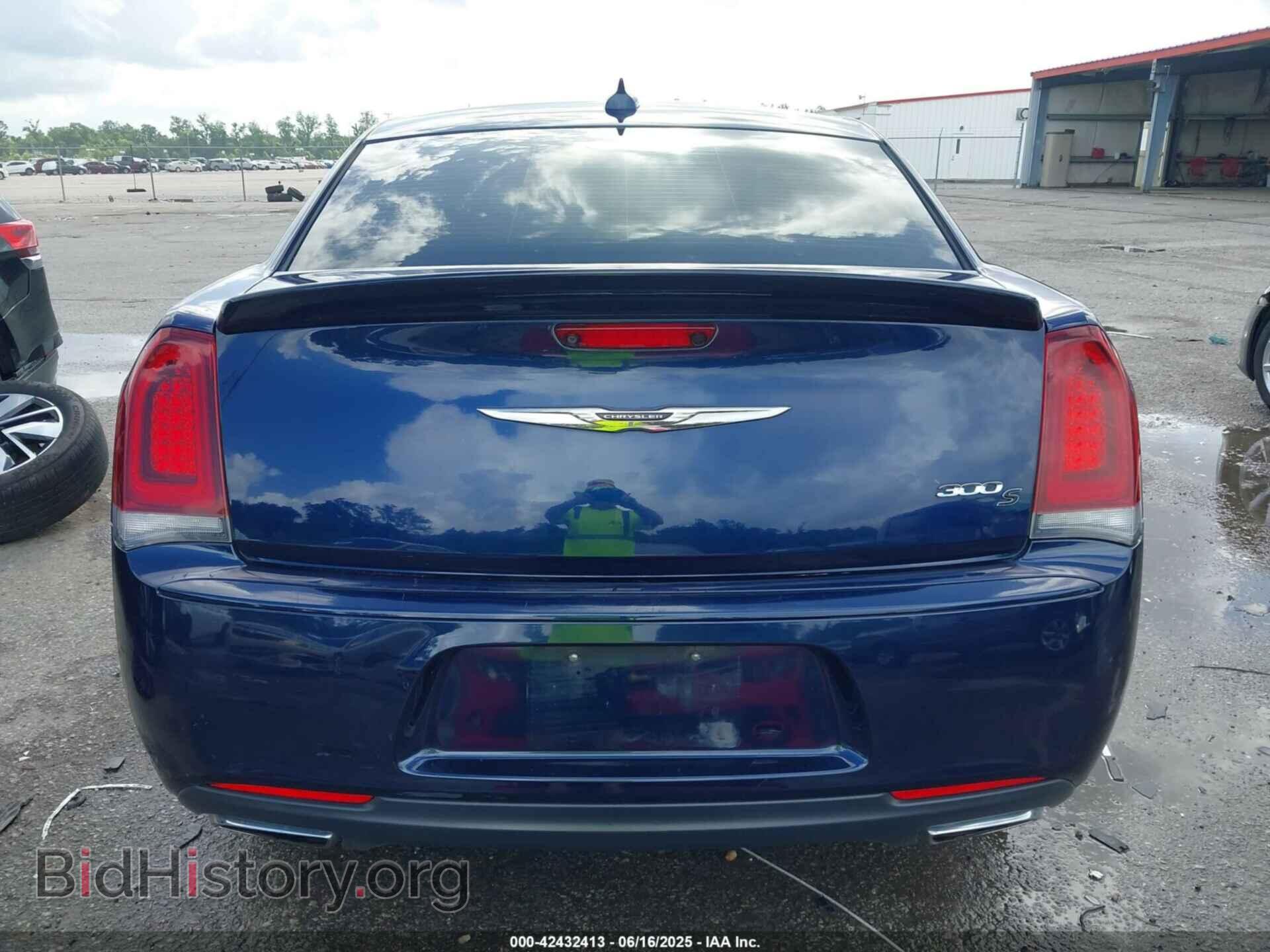 2016 CHRYSLER 300 - VIN: 2C3CCABTXGH135076 - Фото 16