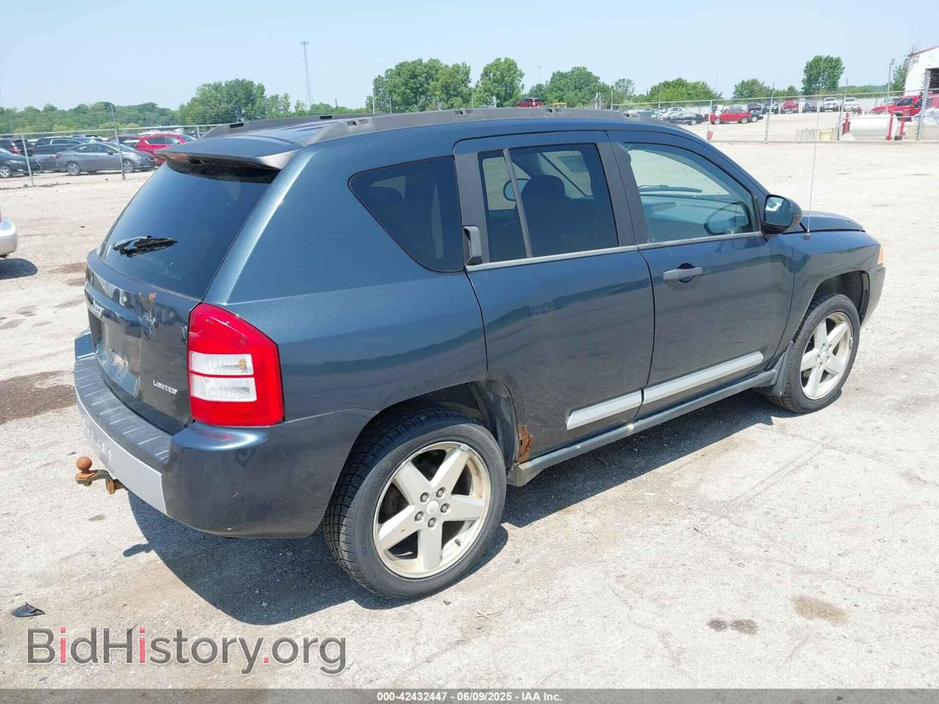 2007 JEEP COMPASS - VIN: 1J8FF57W87D585373 - Фото 4