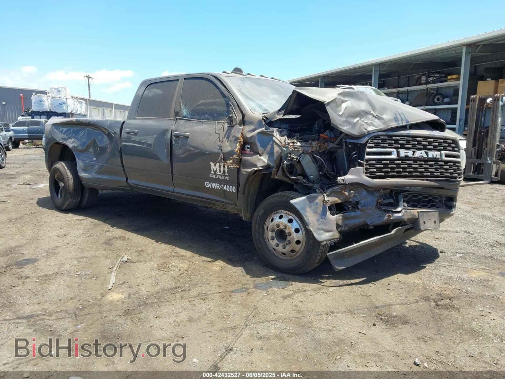 Photo 3C63RRHL8RG369577 - RAM 3500 2024