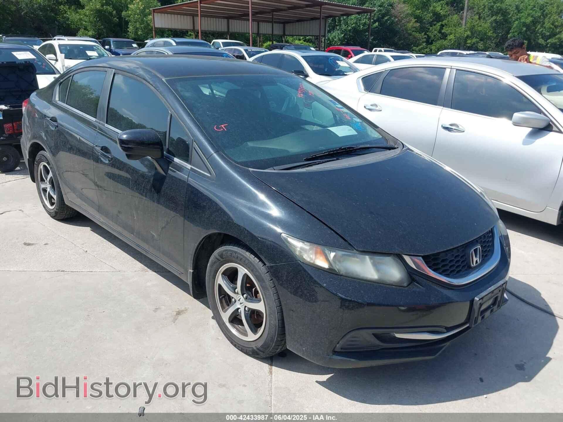 Фотография 19XFB2F75FE068332 - HONDA CIVIC 2015
