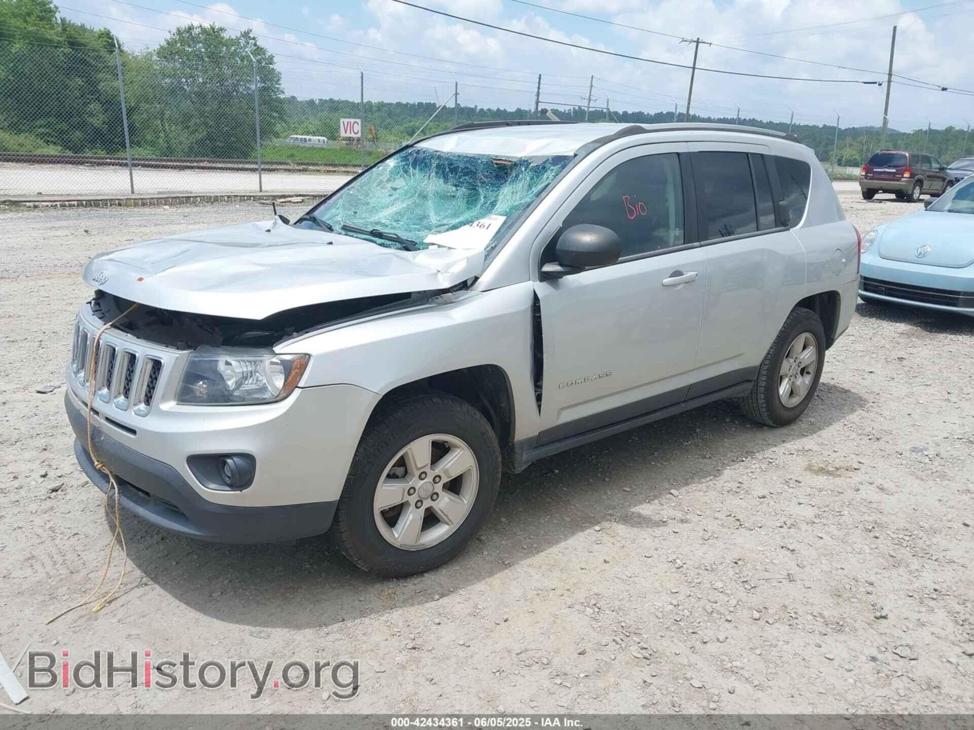 2014 JEEP COMPASS - VIN: 1C4NJCBA7ED537409 - Фото 2